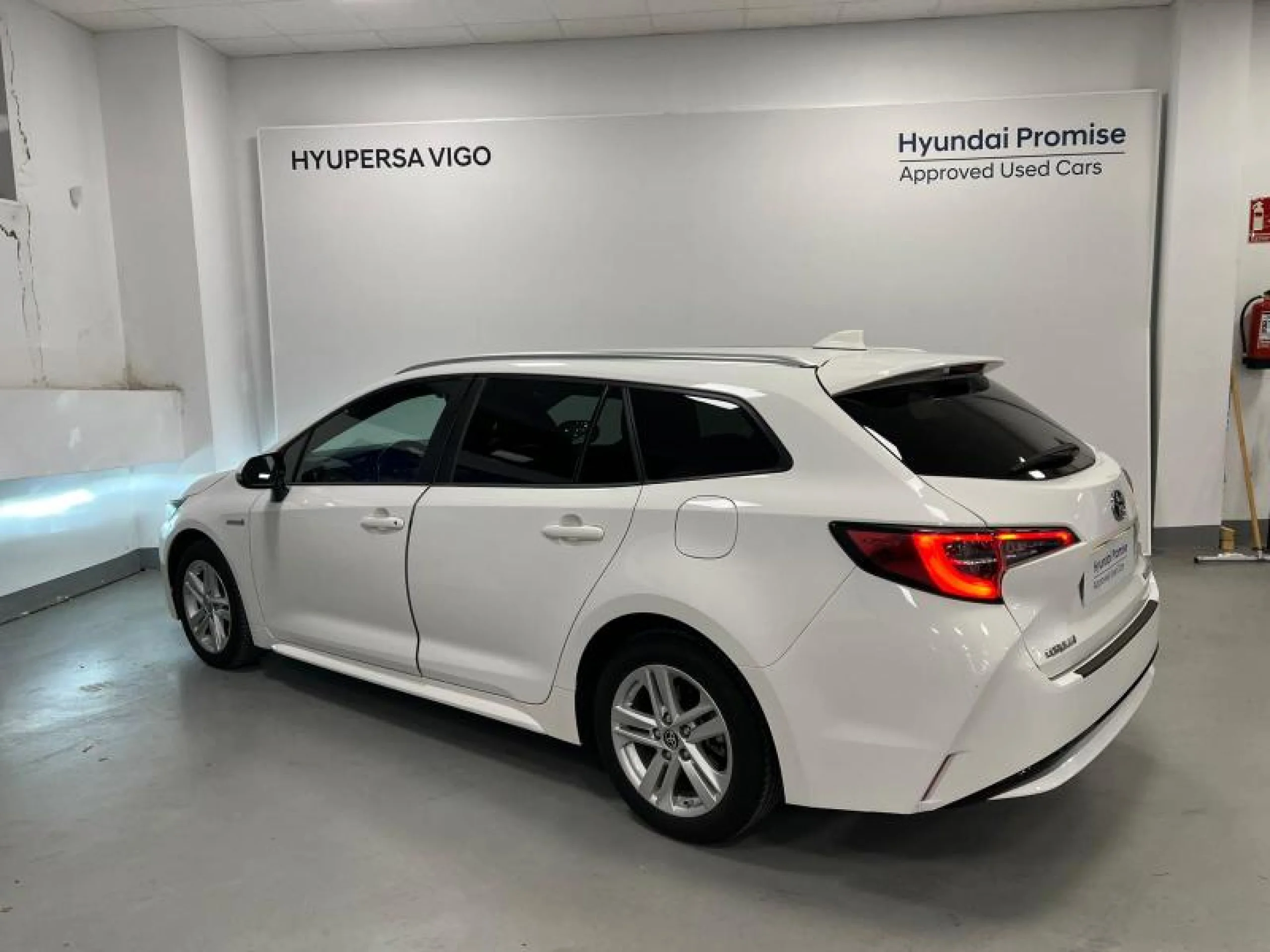 TOYOTA COROLLA 1.8 125H ACTIVE TECH E CVT - Foto 2