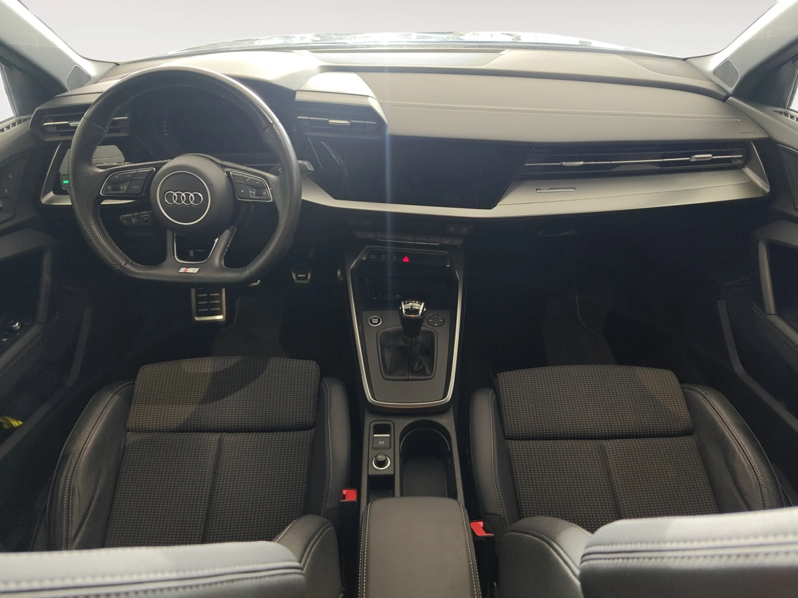 AUDI A3 SPORTBACK GENUINE 35 TFSI 110KW (150CV) - Foto 4