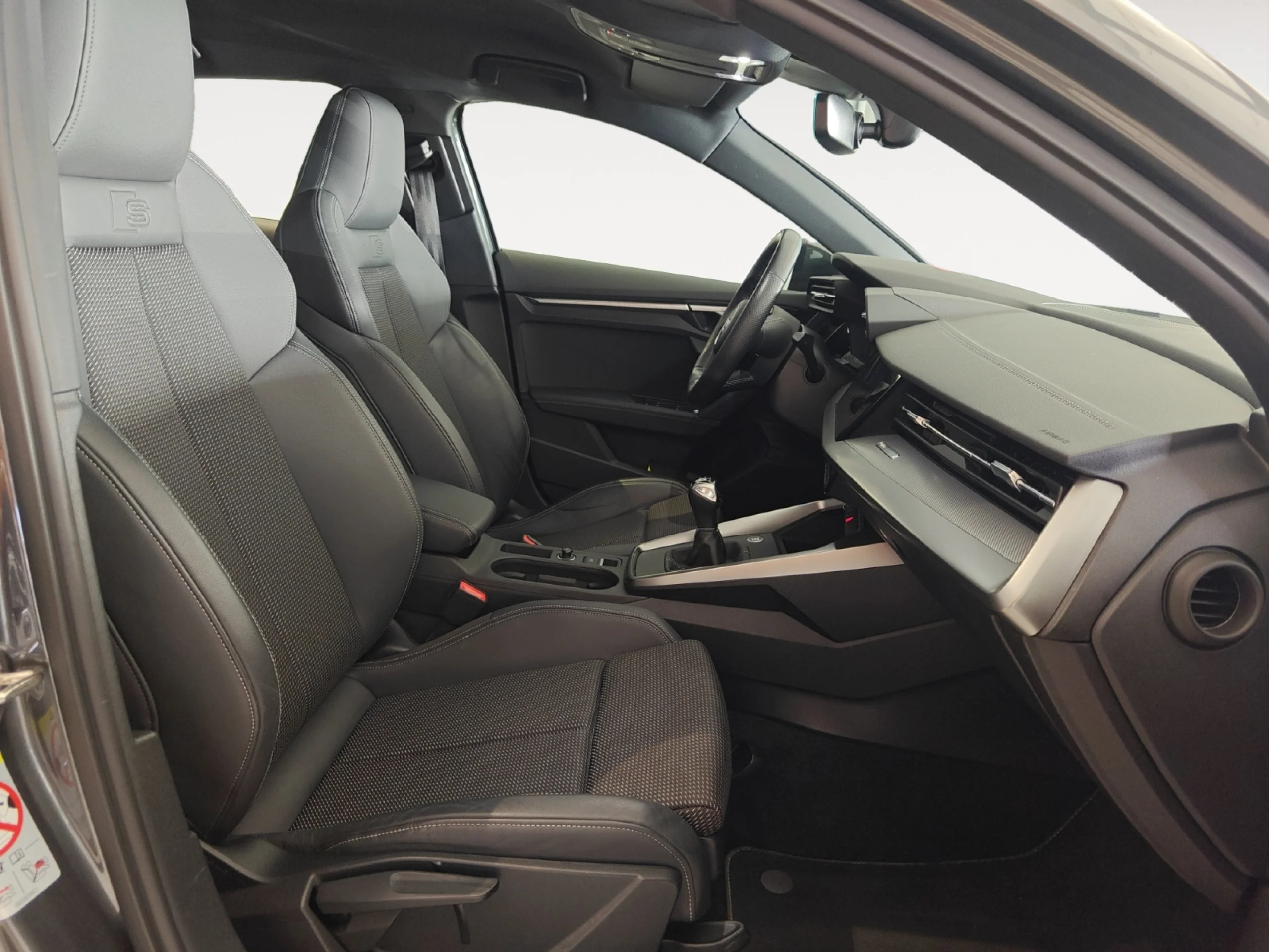 AUDI A3 SPORTBACK GENUINE 35 TFSI 110KW (150CV) - Foto 5