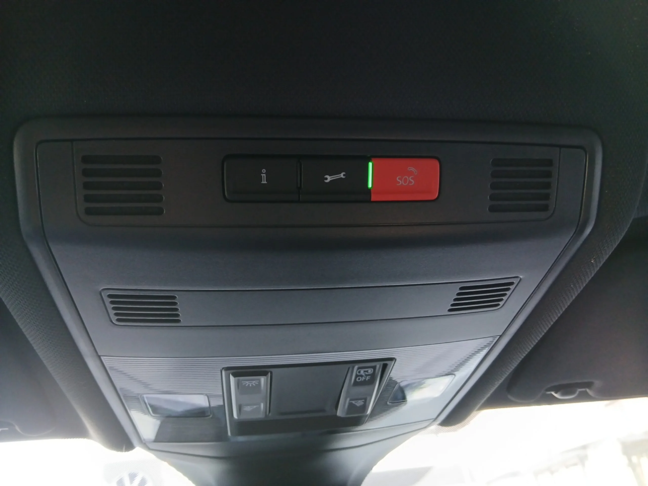 VOLKSWAGEN T CROSS T CROSS R LINE 1.0 TSI 85 KW (115 CV)  AUTOM TICO DSG 7 VEL. - Foto 13