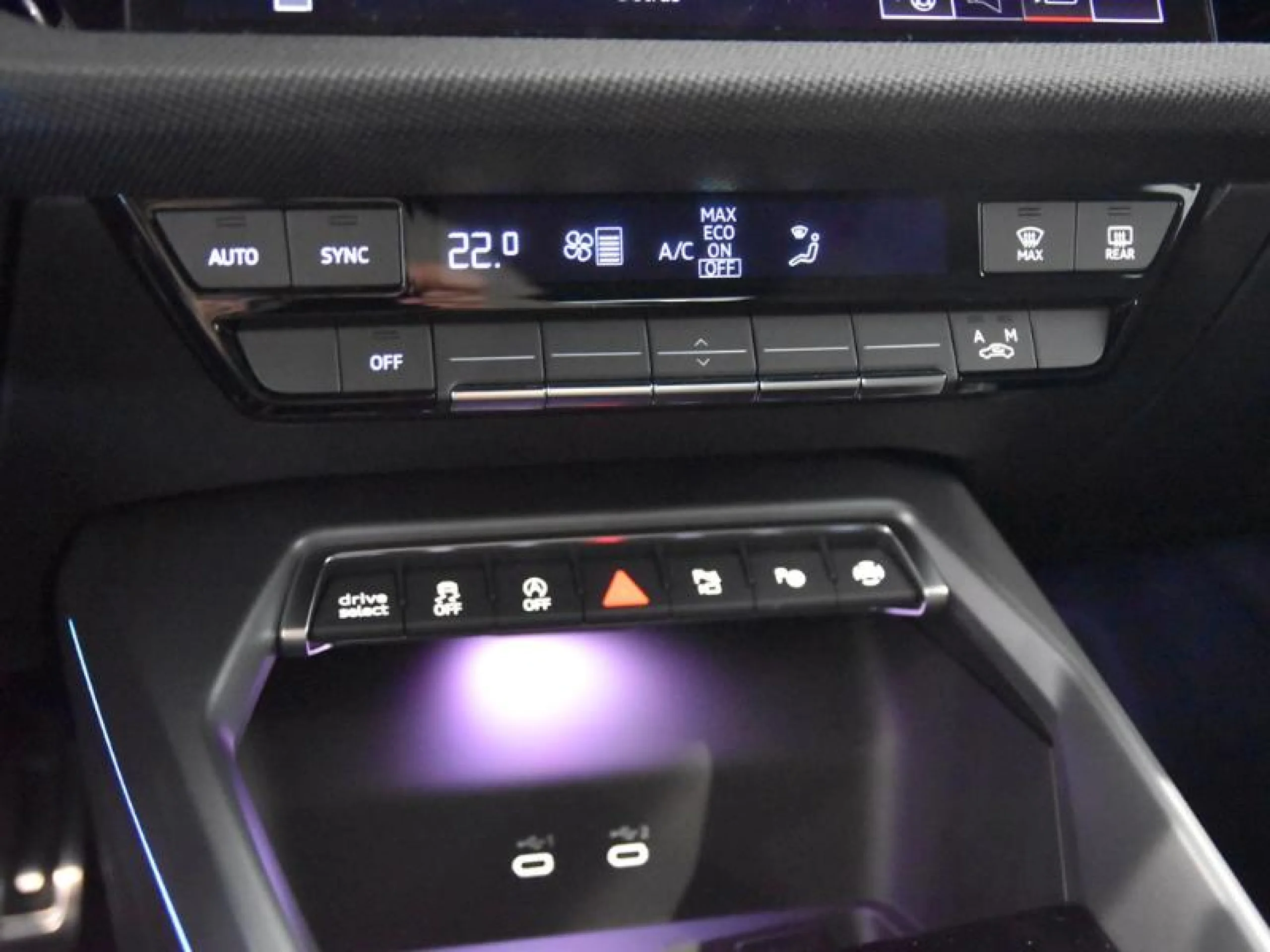 AUDI A3 ALLSTREET GENUINE 35 TDI 110KW S TRONIC - Foto 13