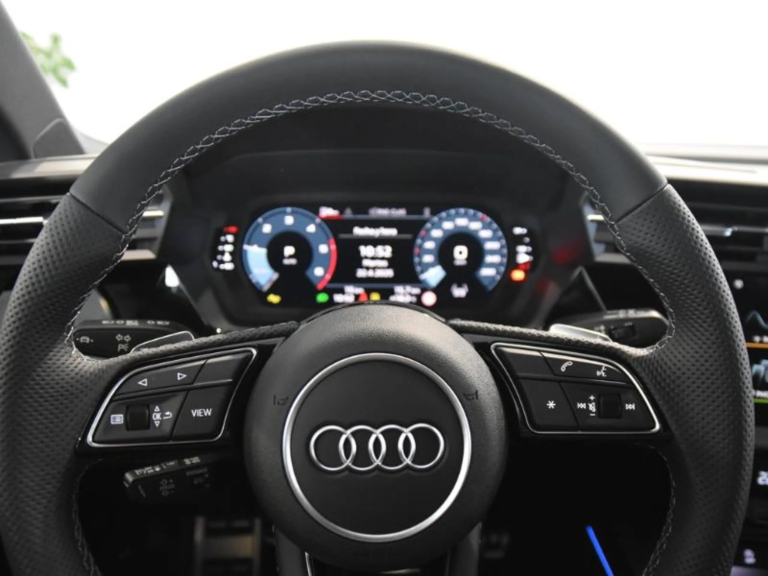 AUDI A3 ALLSTREET GENUINE 35 TDI 110KW S TRONIC - Foto 16