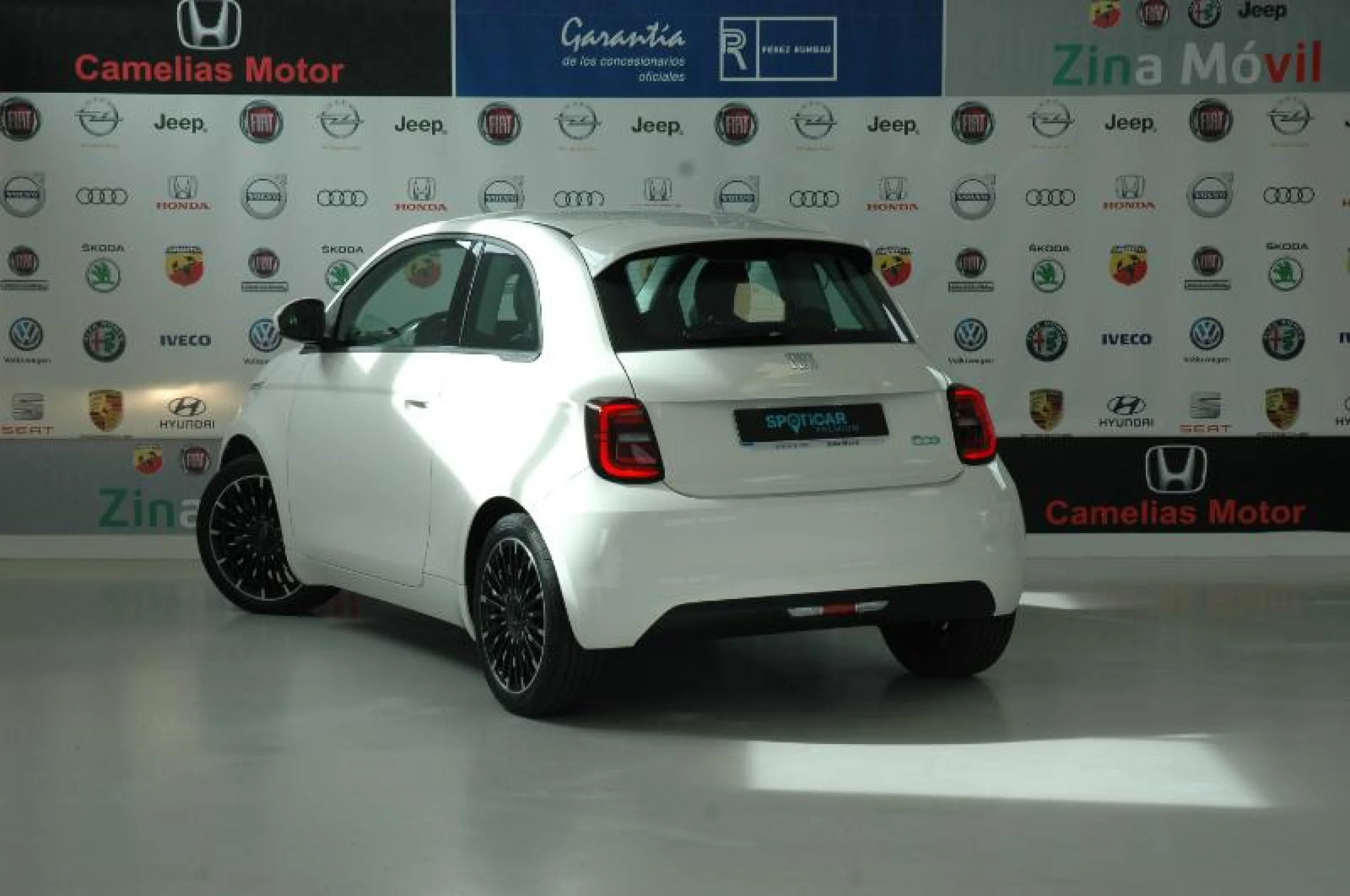 FIAT 500 ICON HB 320KM 85KW (118CV) - Foto 2