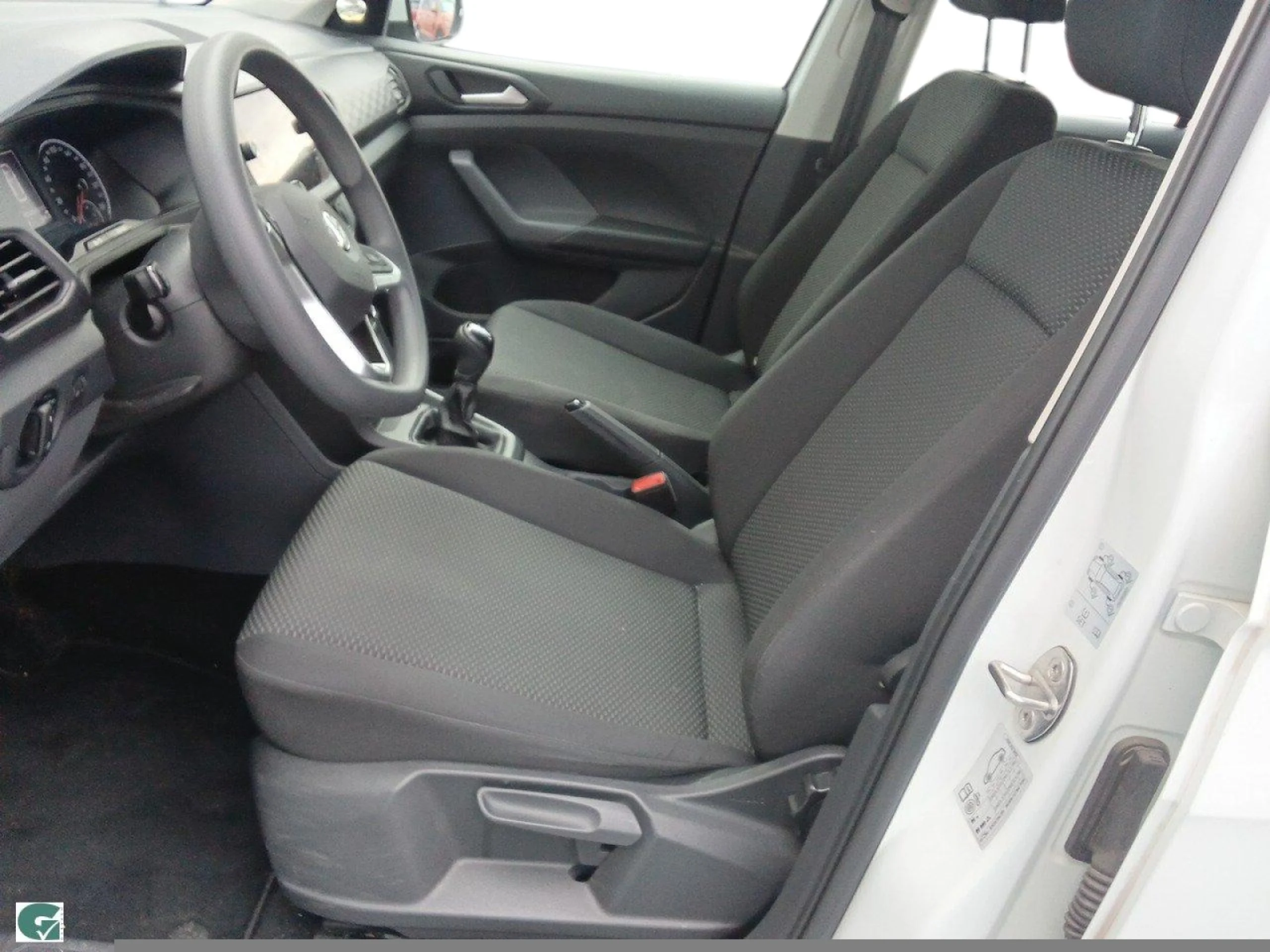 VOLKSWAGEN T CROSS EDITION 1.0 TSI 70KW (95CV) - Foto 4