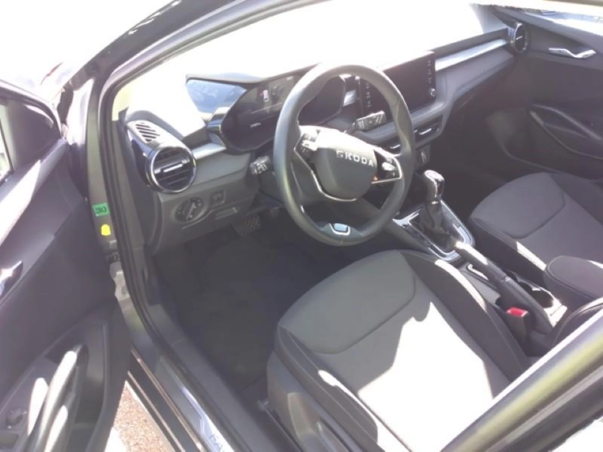 SKODA FABIA 1.0 TSI 85KW (115CV) DSG DESIGN - Foto 3