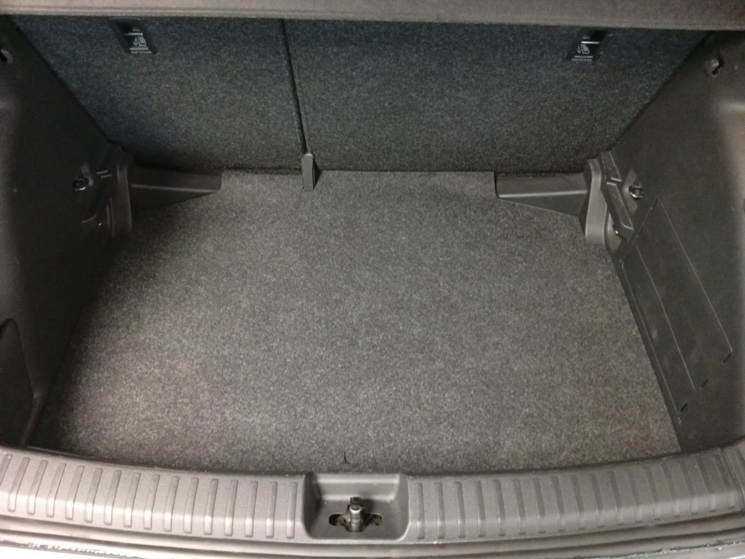 SKODA FABIA 1.0 TSI 85KW (115CV) DSG DESIGN - Foto 7