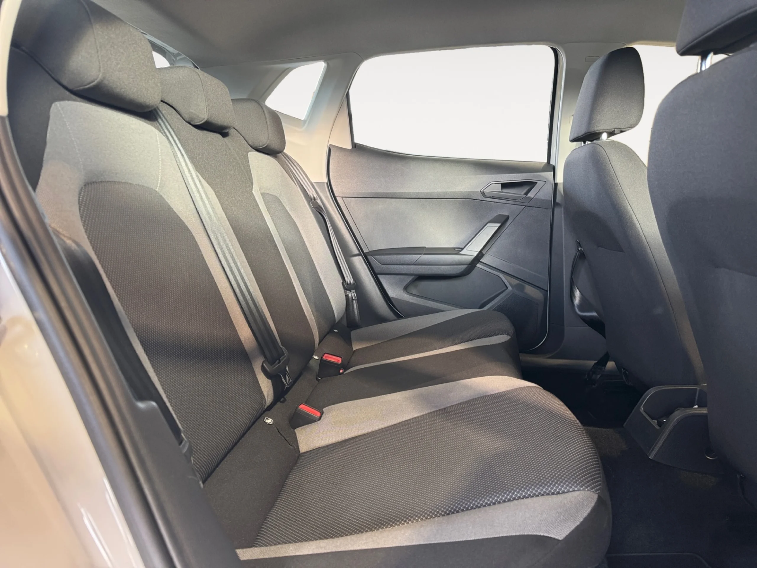 SEAT IBIZA 1.0 TSI 81KW (110CV) STYLE GO - Foto 6