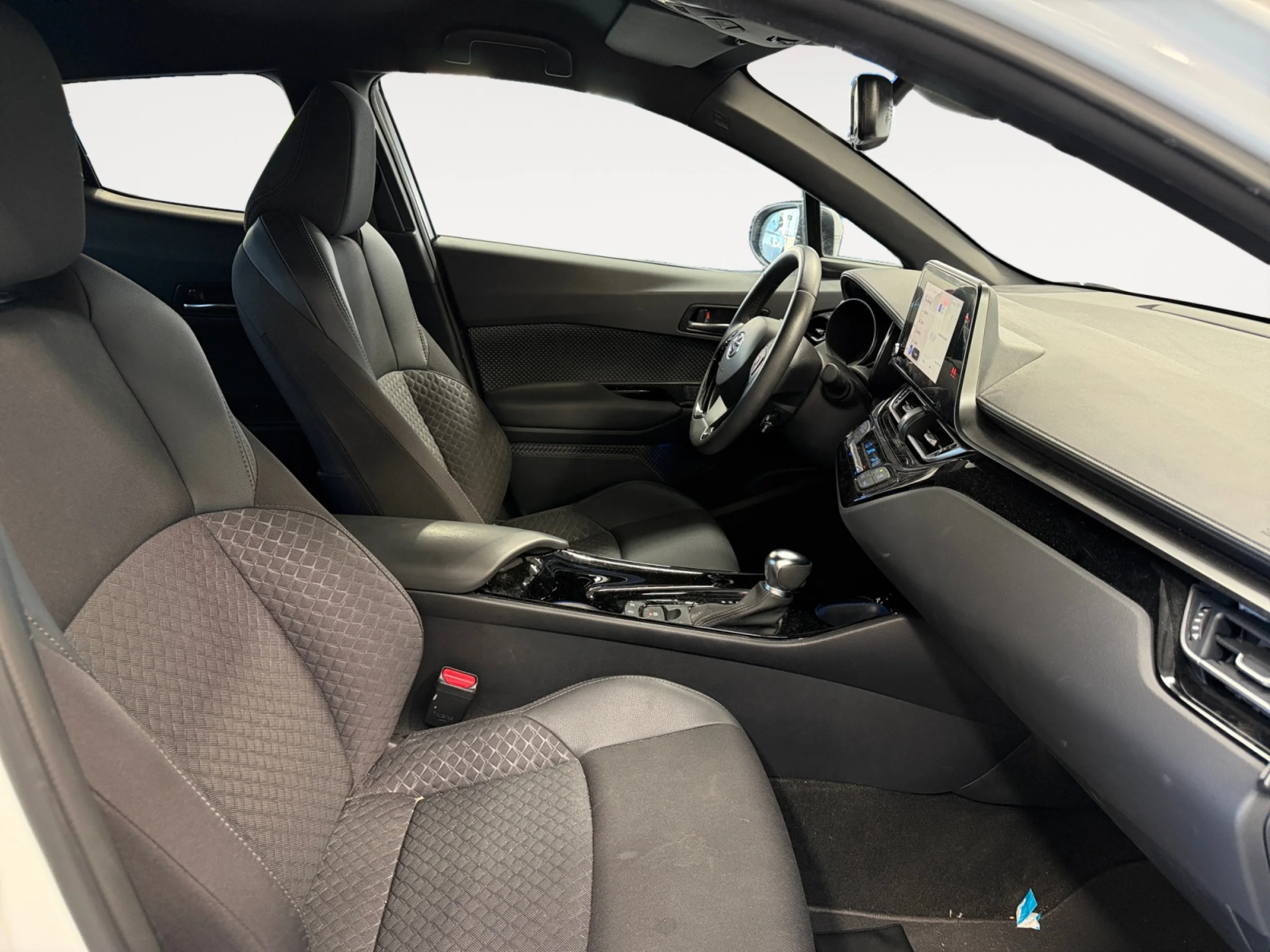 TOYOTA C HR 1.8 125H ADVANCE - Foto 5