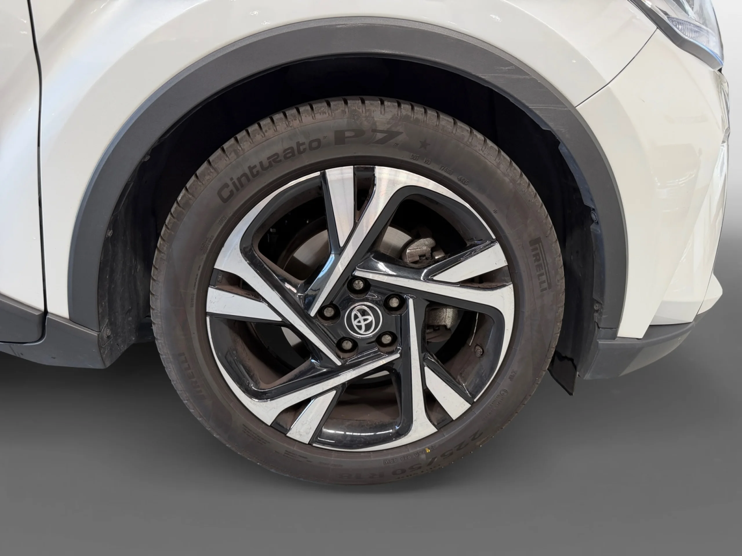 TOYOTA C HR 1.8 125H ADVANCE - Foto 8