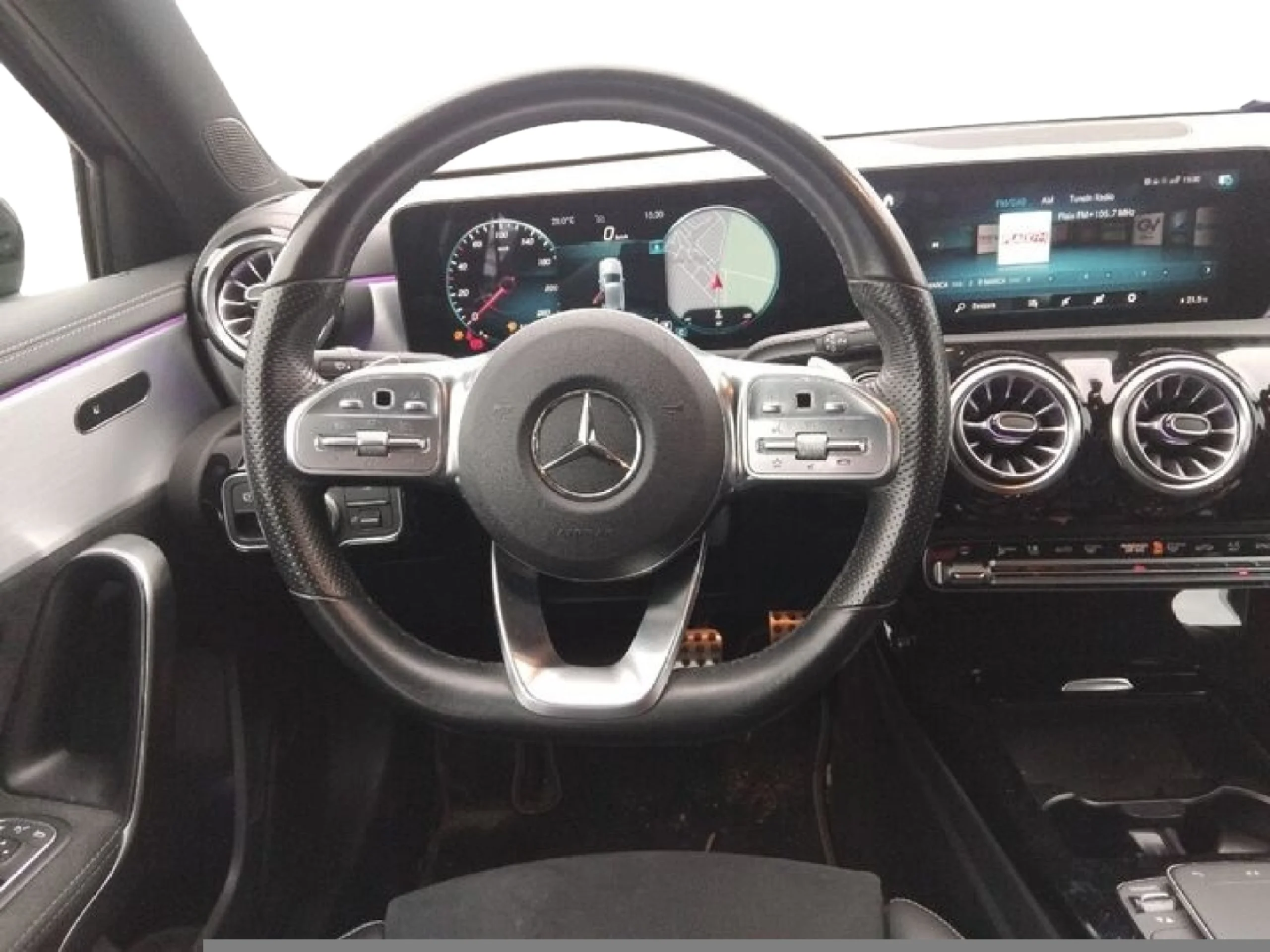 MERCEDES-BENZ CLASE A A 200 D - Foto 7