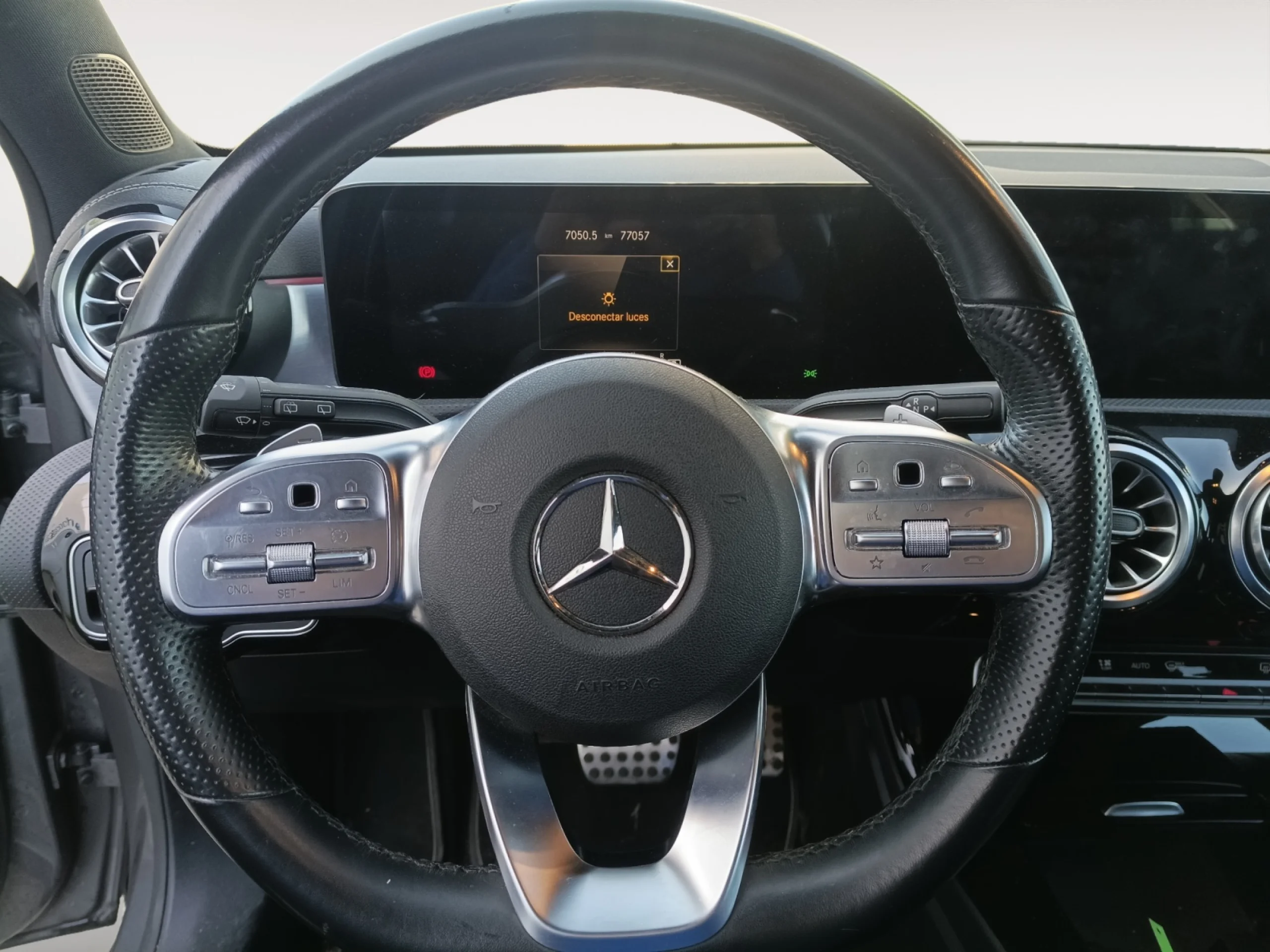 MERCEDES-BENZ CLASE A A 200 D - Foto 11