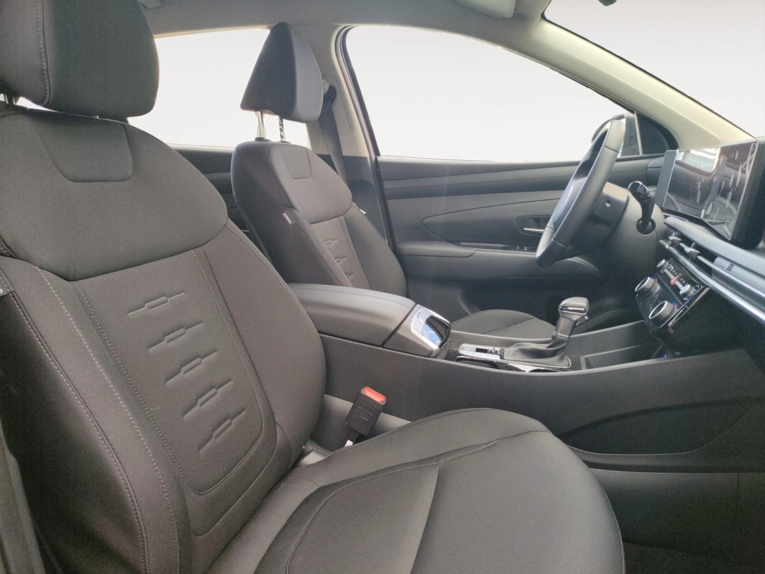 HYUNDAI TUCSON 1.6T 118KW (160CV) 48V DCT MAXX - Foto 5