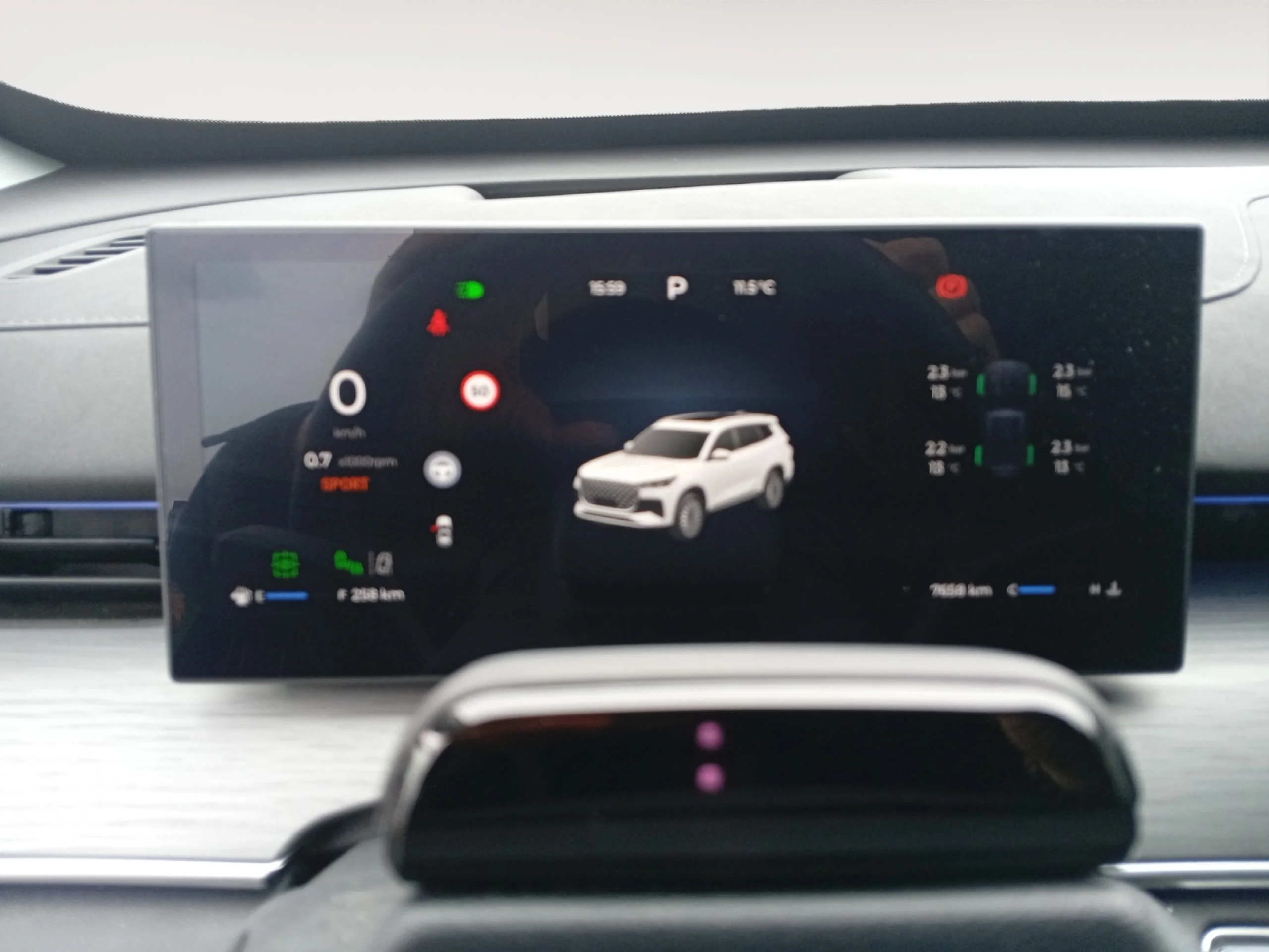 EBRO S800 LUXURY 1.6 TGDI 7 DCT - Foto 15