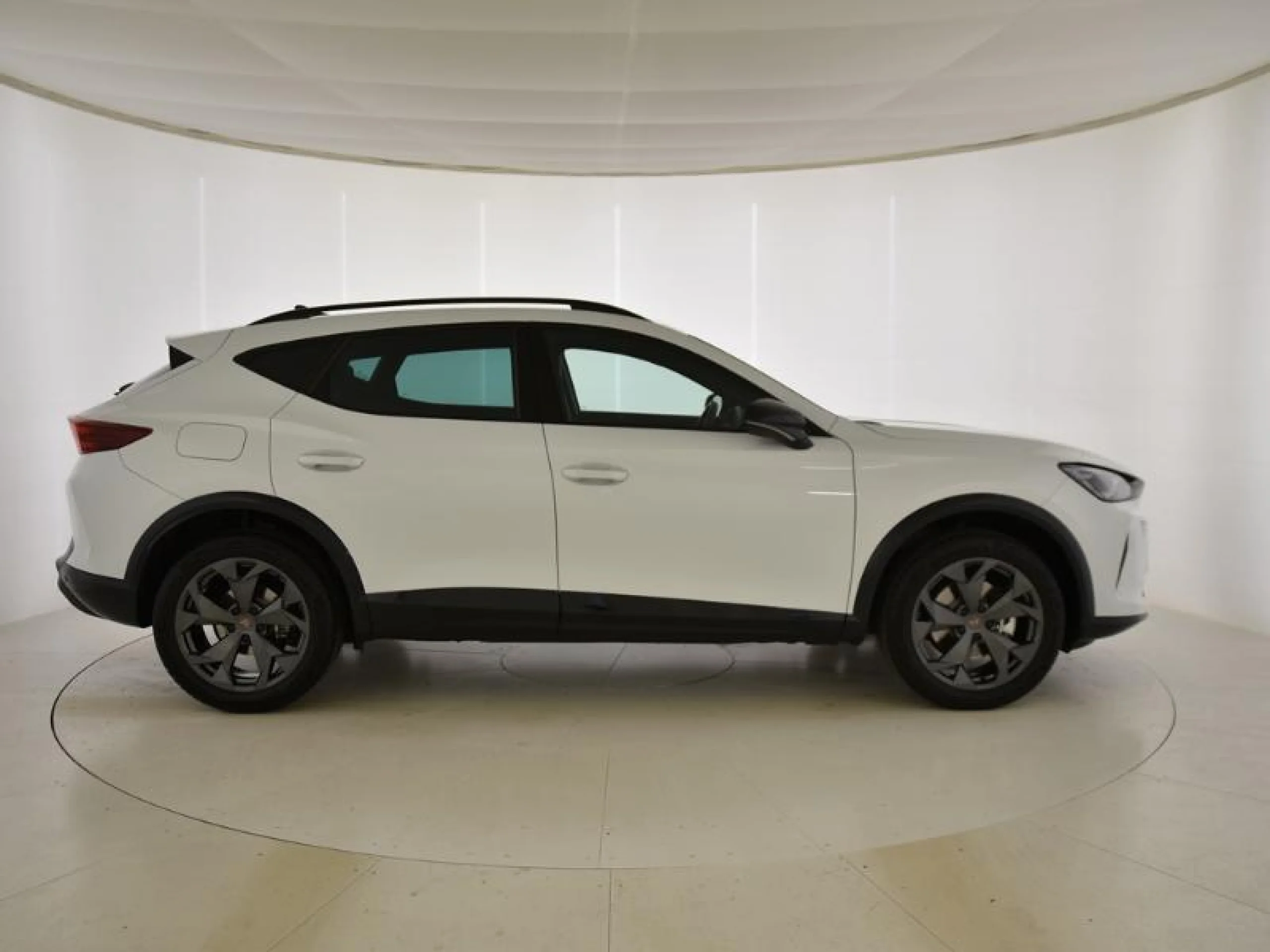 CUPRA FORMENTOR 1.5 ETSI 110KW (150 CV) DSG - Foto 3