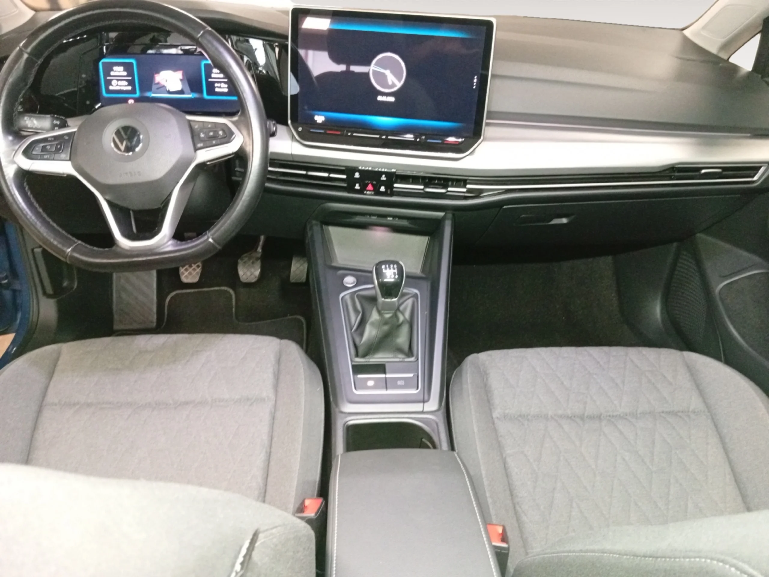 VOLKSWAGEN GOLF ··MÁS·· 1.5 TSI 85KW (115CV) - Foto 4