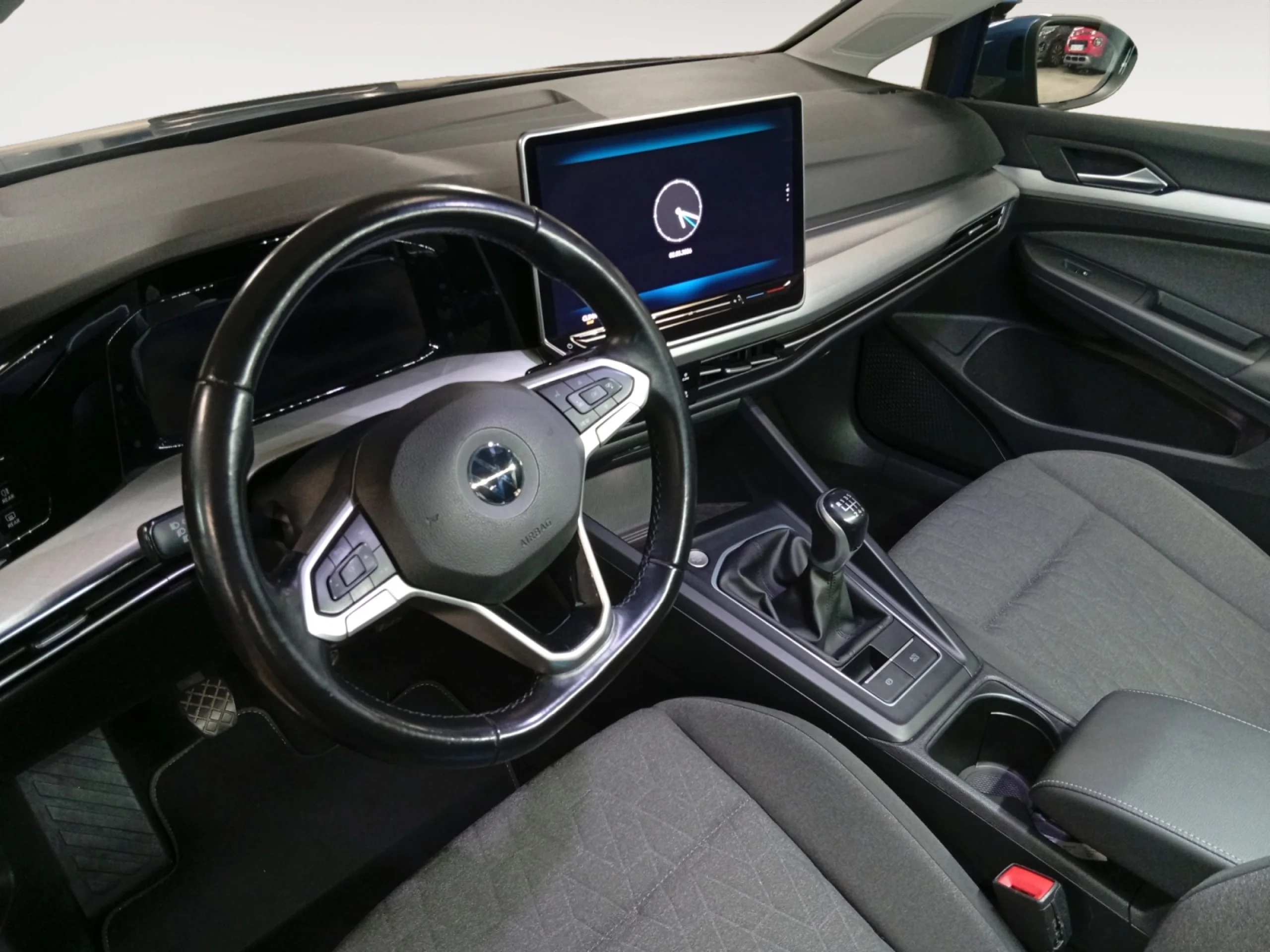 VOLKSWAGEN GOLF ··MÁS·· 1.5 TSI 85KW (115CV) - Foto 10