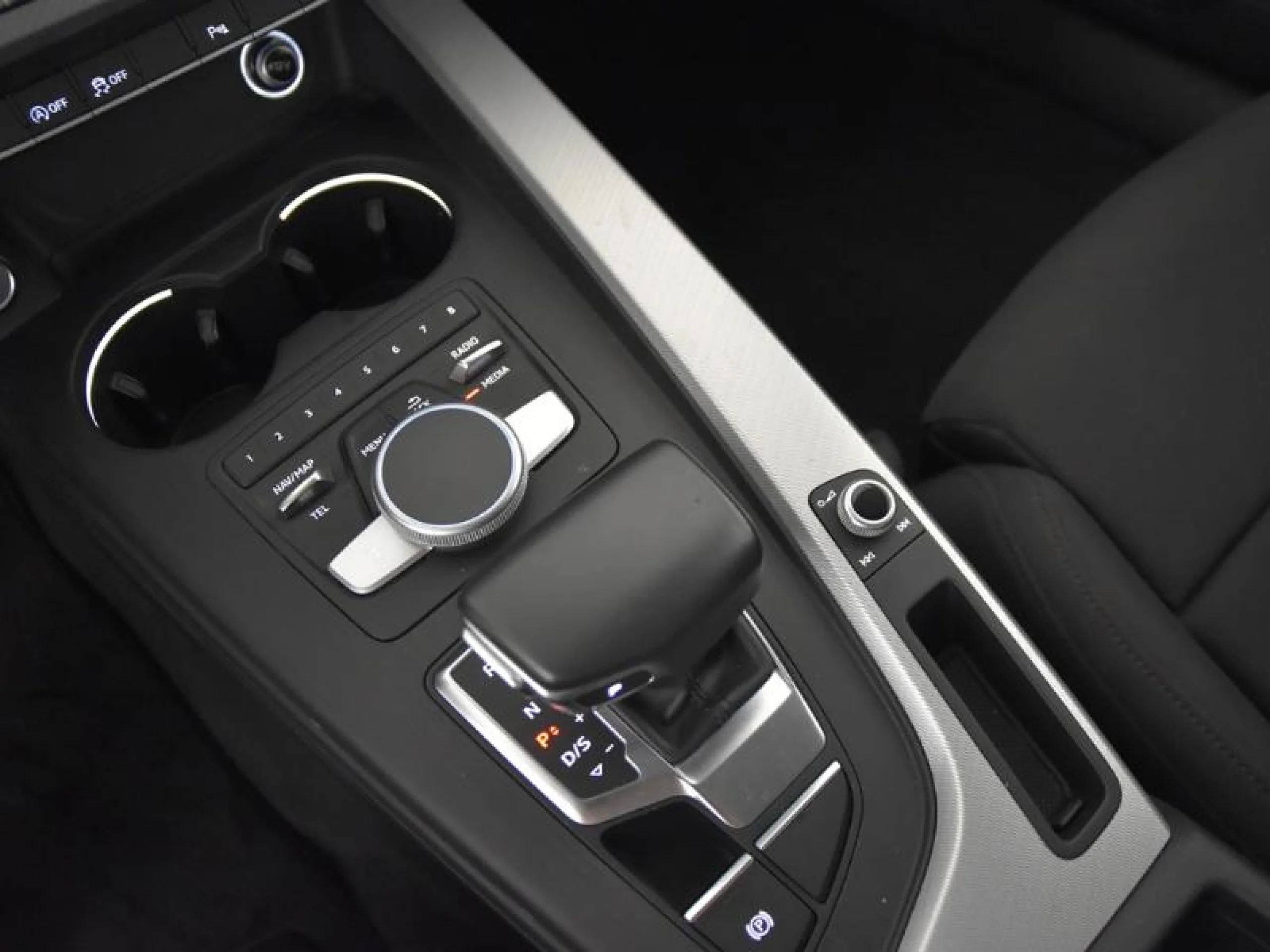 AUDI A4 S LINE ED 2.0 TDI 110KW (150CV) S TRONIC - Foto 10