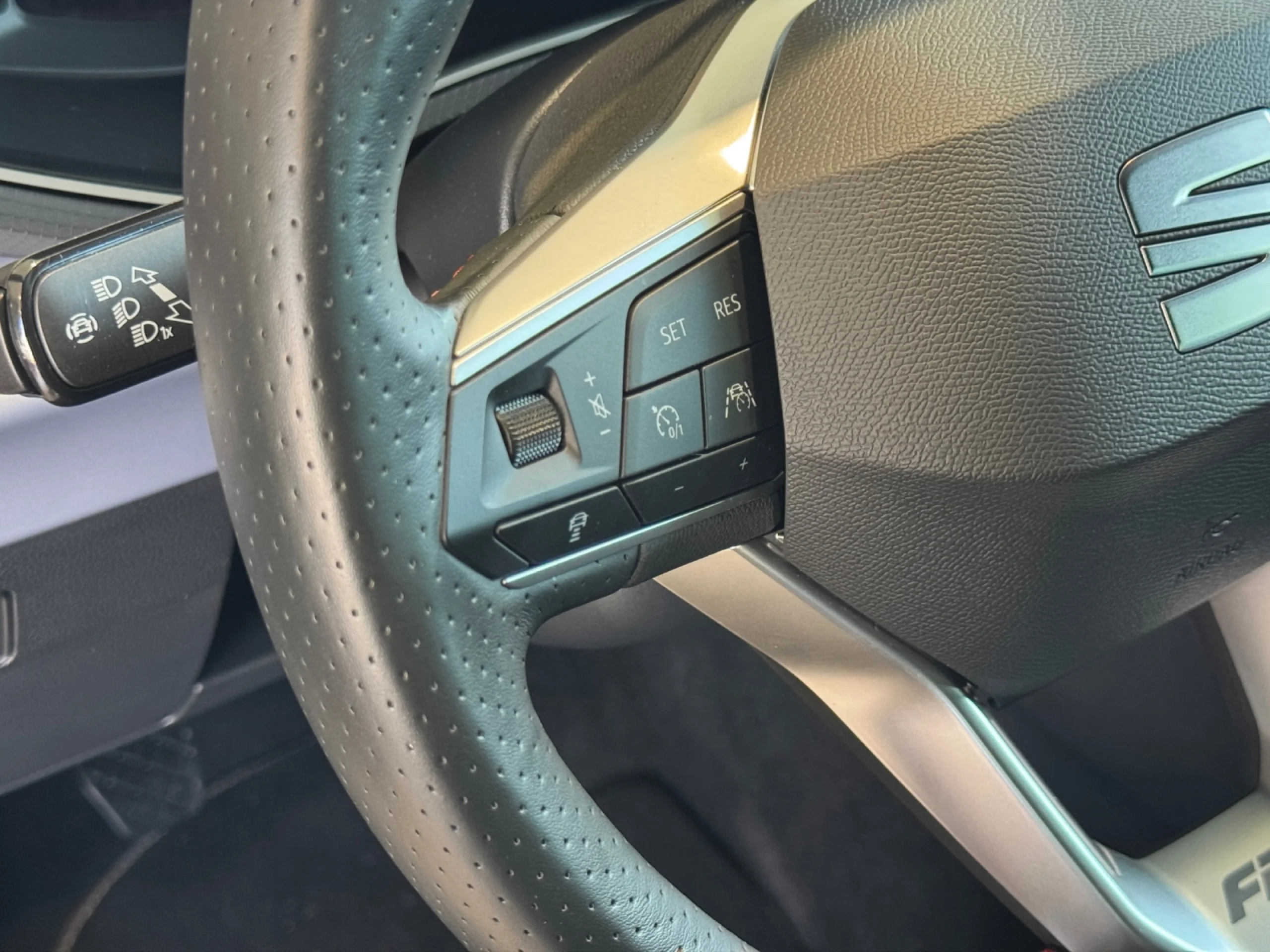 SEAT ARONA 1.0 TSI 81KW (110CV) FR XM - Foto 11
