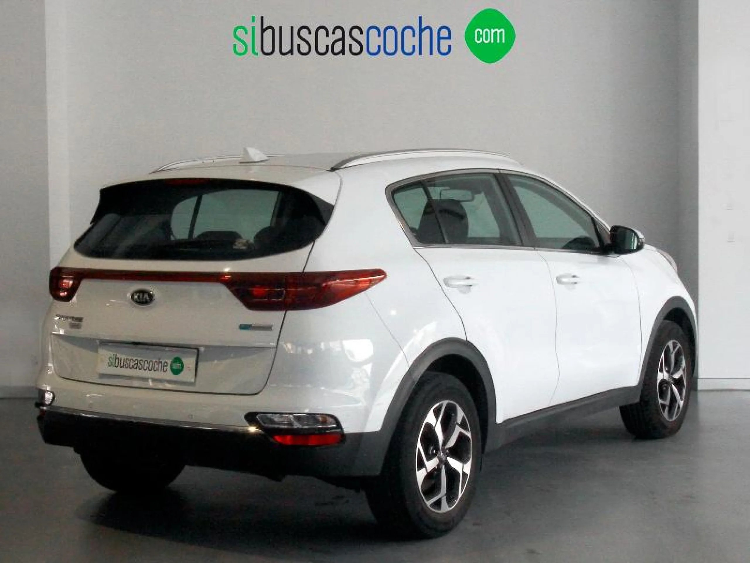 KIA SPORTAGE 1.6 MHEV DRIVE 100KW (136CV) 4X2 - Foto 18