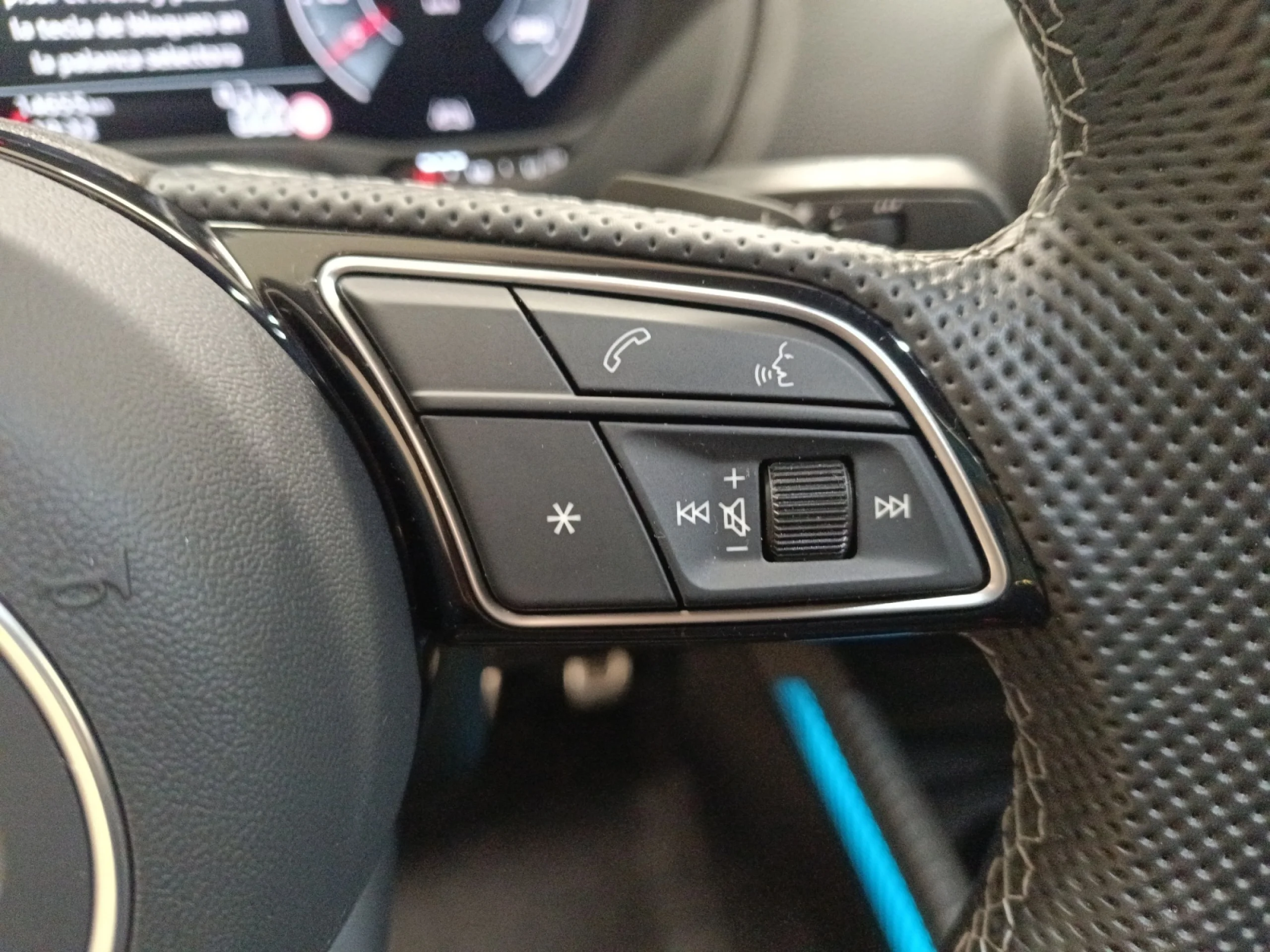 AUDI Q2 ADRENALIN EDITION 35 TDI 110KW S TRONIC - Foto 10