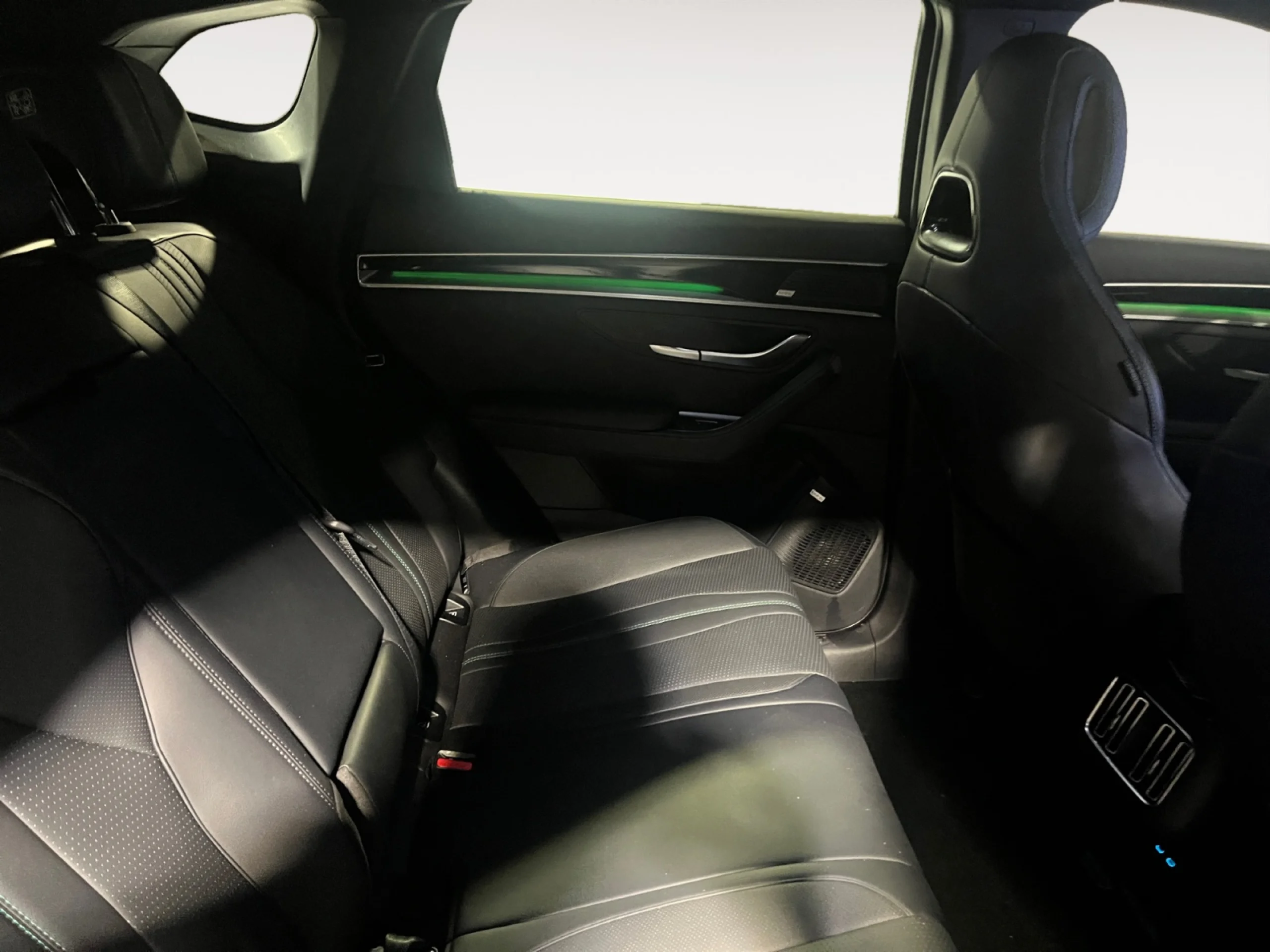 BYD SEAL U DM I 1.5 DM I COMFORT - Foto 6