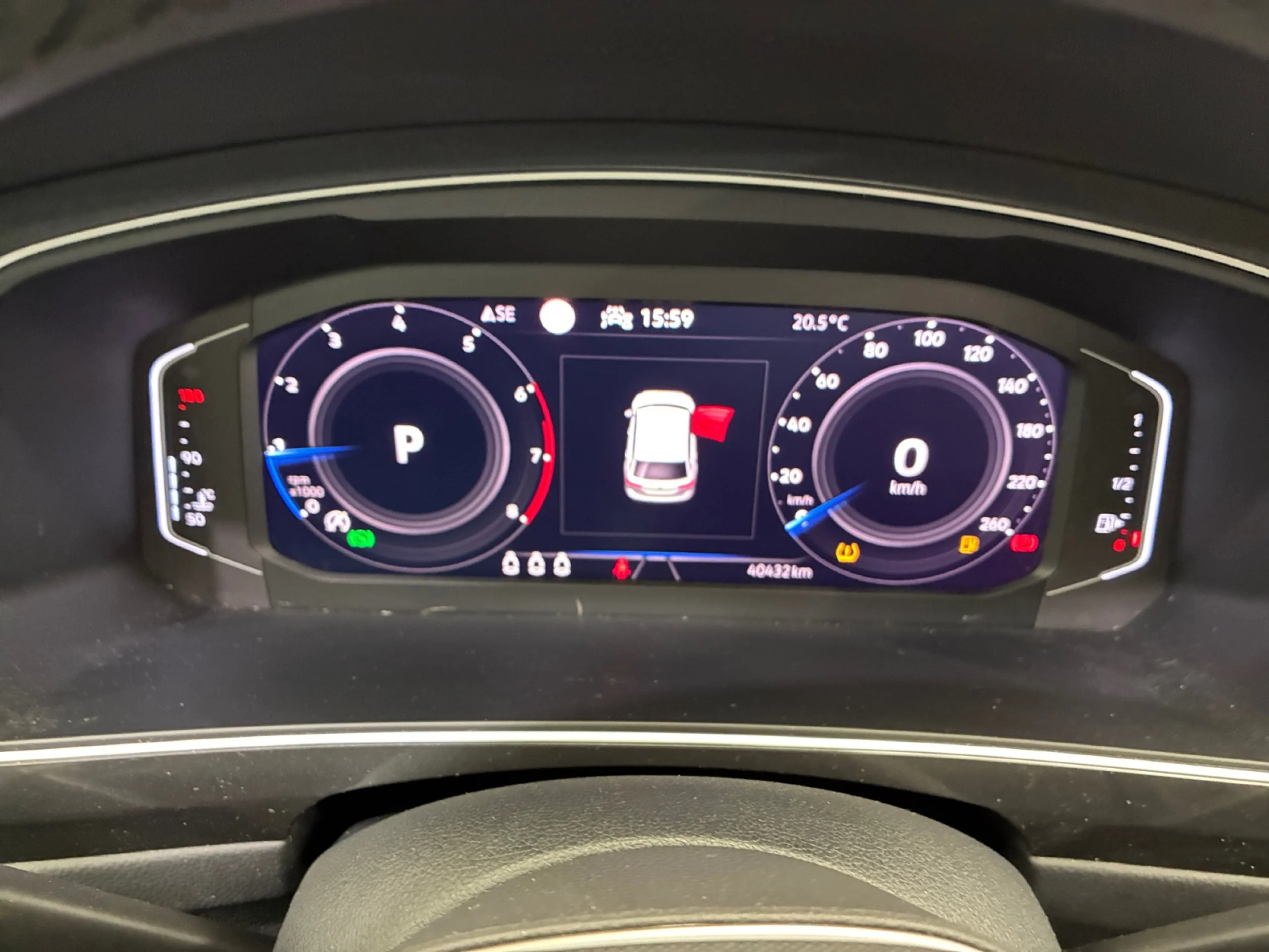 VOLKSWAGEN TIGUAN LIFE 1.5 TSI 110KW (150CV) DSG - Foto 10