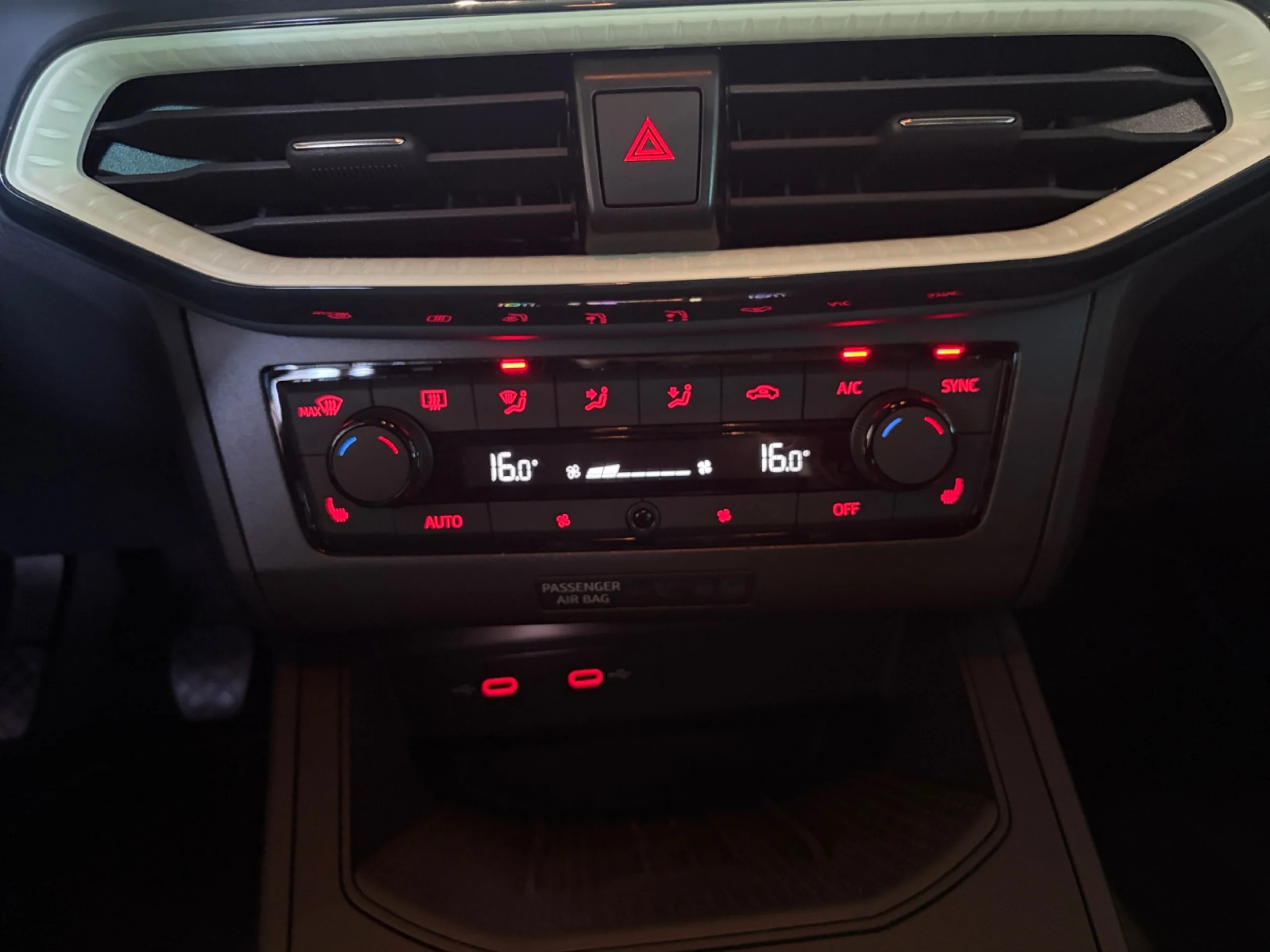 SEAT IBIZA 1.0 TSI 85KW (115CV) START&STOP STYLE+ - Foto 13