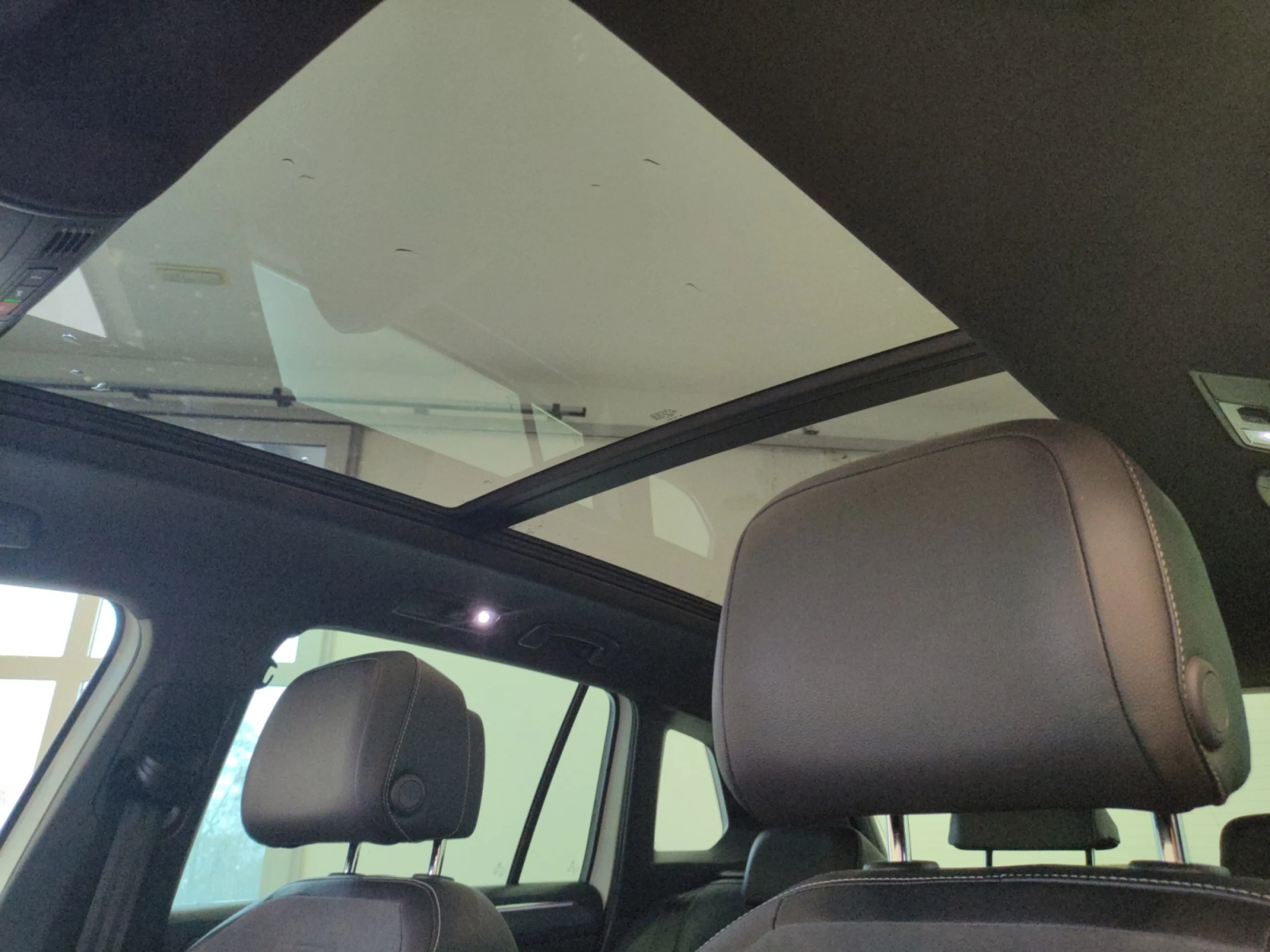 VOLKSWAGEN TIGUAN SPORT 2.0 TDI 110KW (150CV) - Foto 13