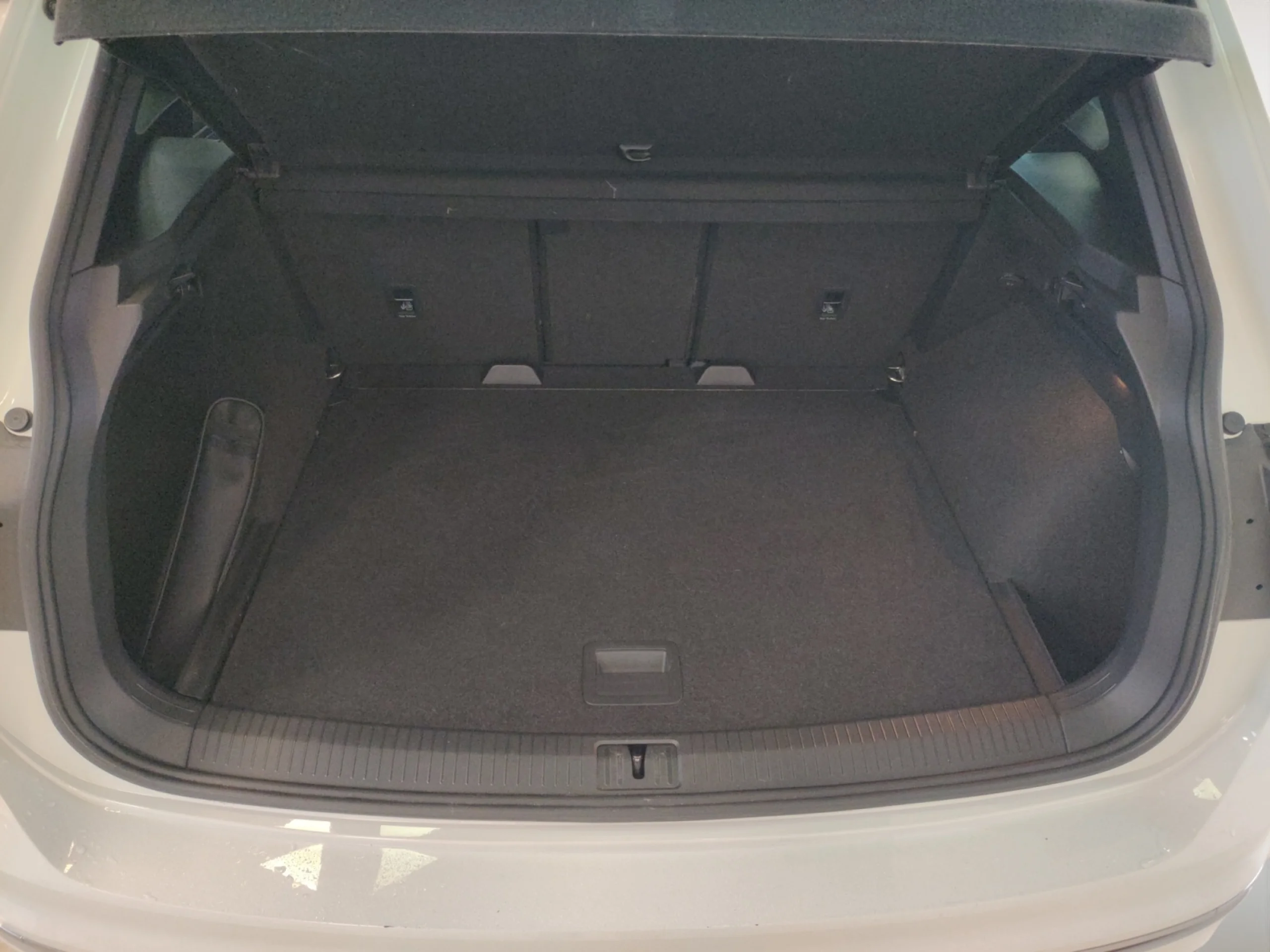 VOLKSWAGEN TIGUAN SPORT 2.0 TDI 110KW (150CV) - Foto 7