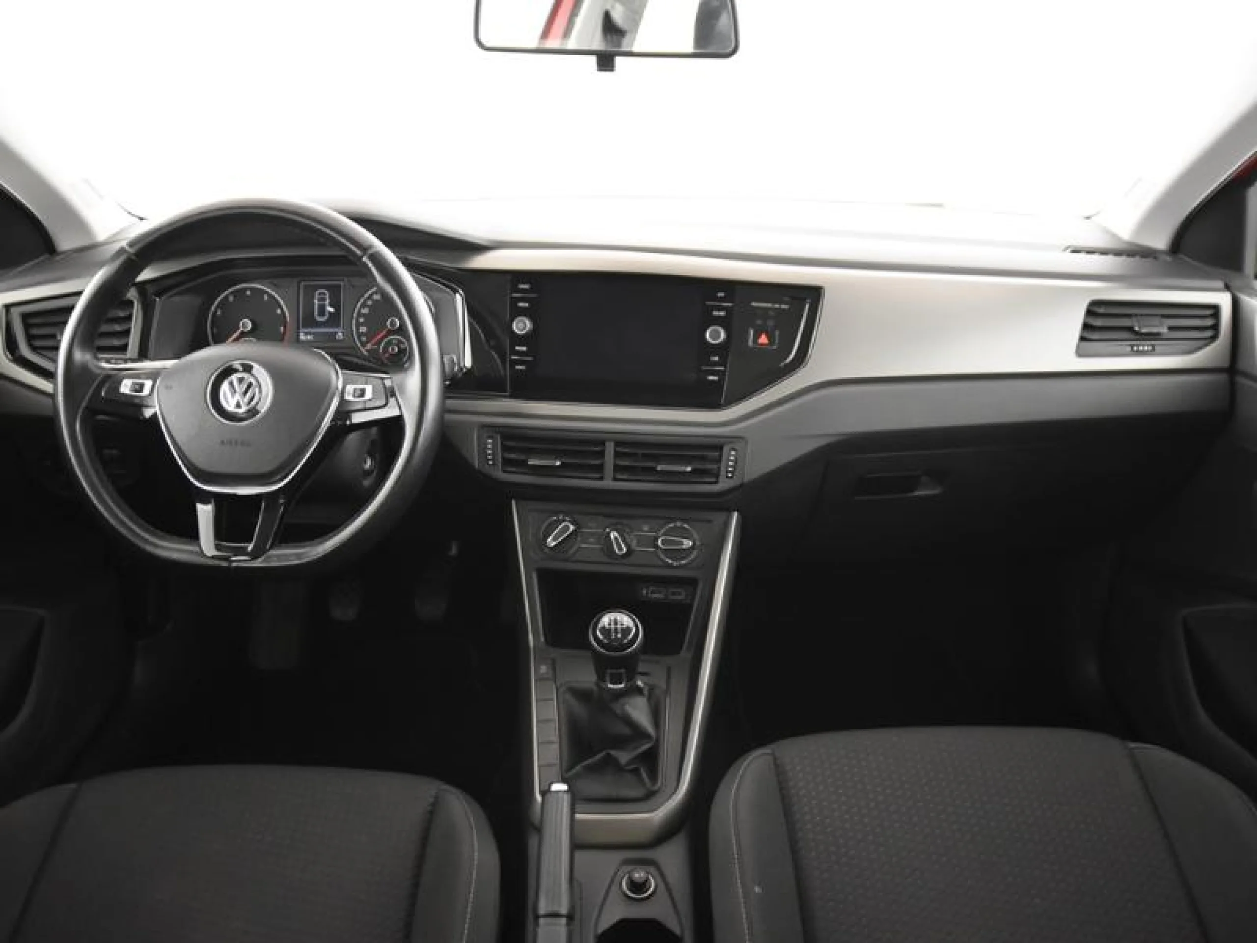 VOLKSWAGEN POLO BEATS 1.0 TSI 70KW (95CV) - Foto 4