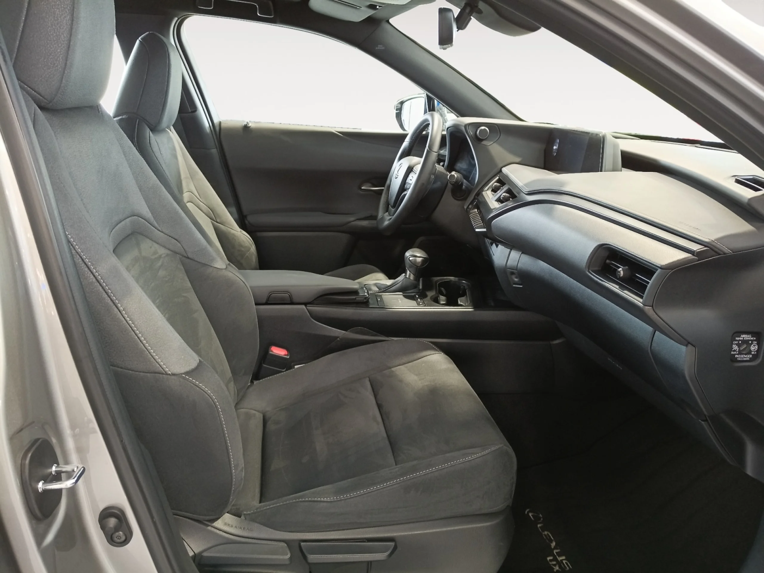 Lexus UX 2.0 250H PREMIUM - Foto 5