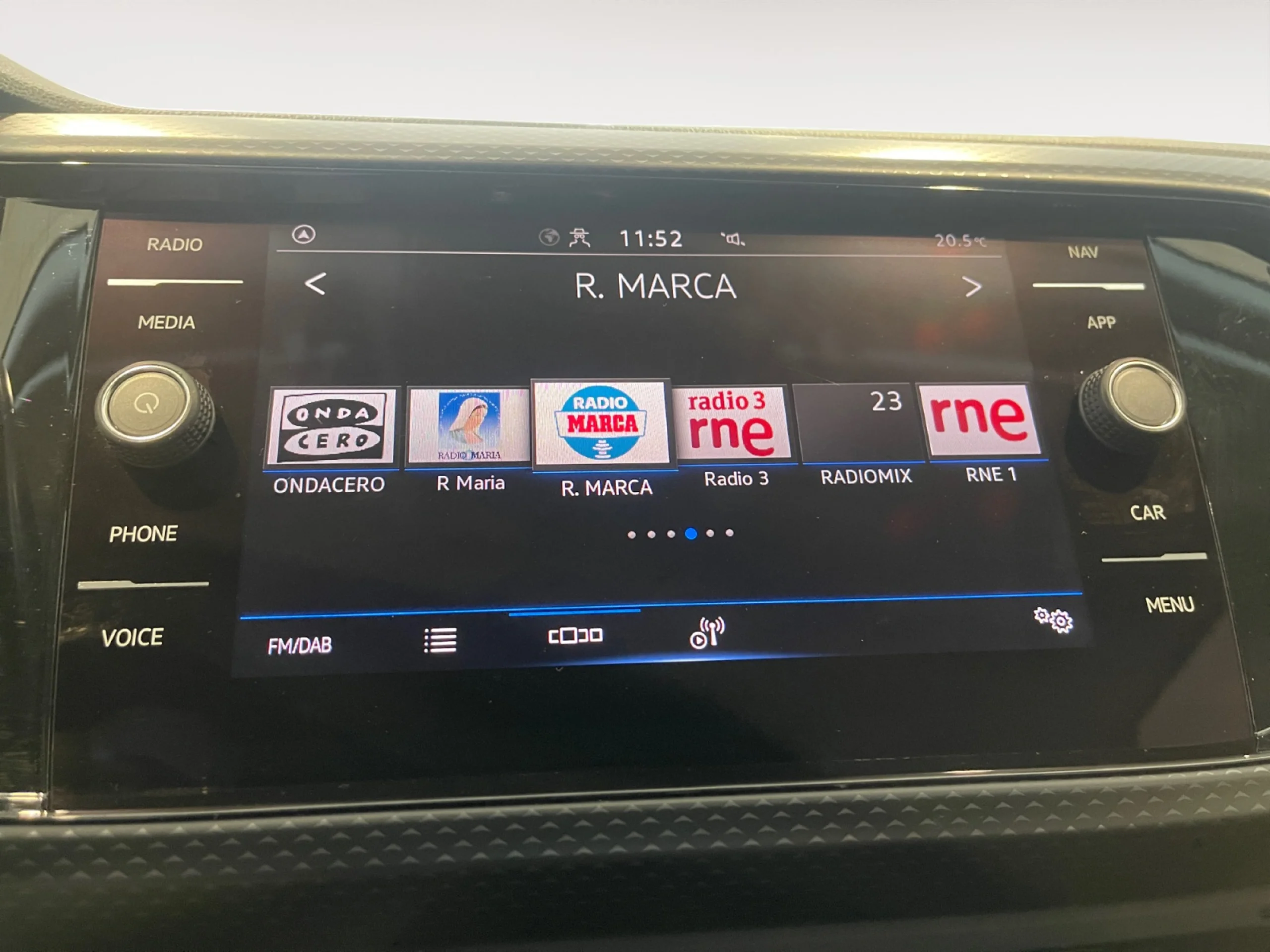 VOLKSWAGEN T CROSS ADVANCE 1.0 TSI 70KW (95CV) - Foto 15