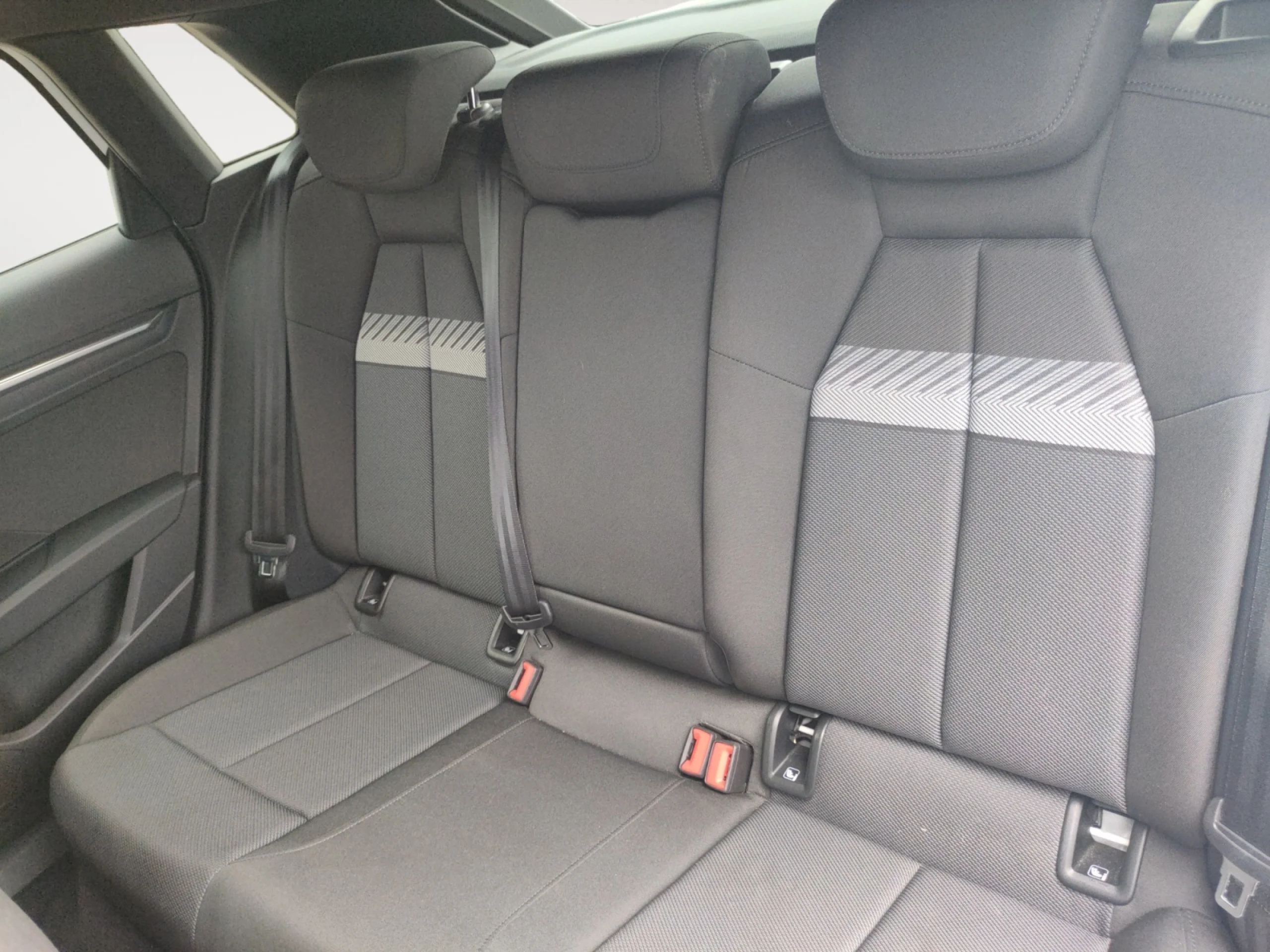 AUDI A3 SPORTBACK GENUINE 35 TDI 110KW S TRONIC - Foto 6