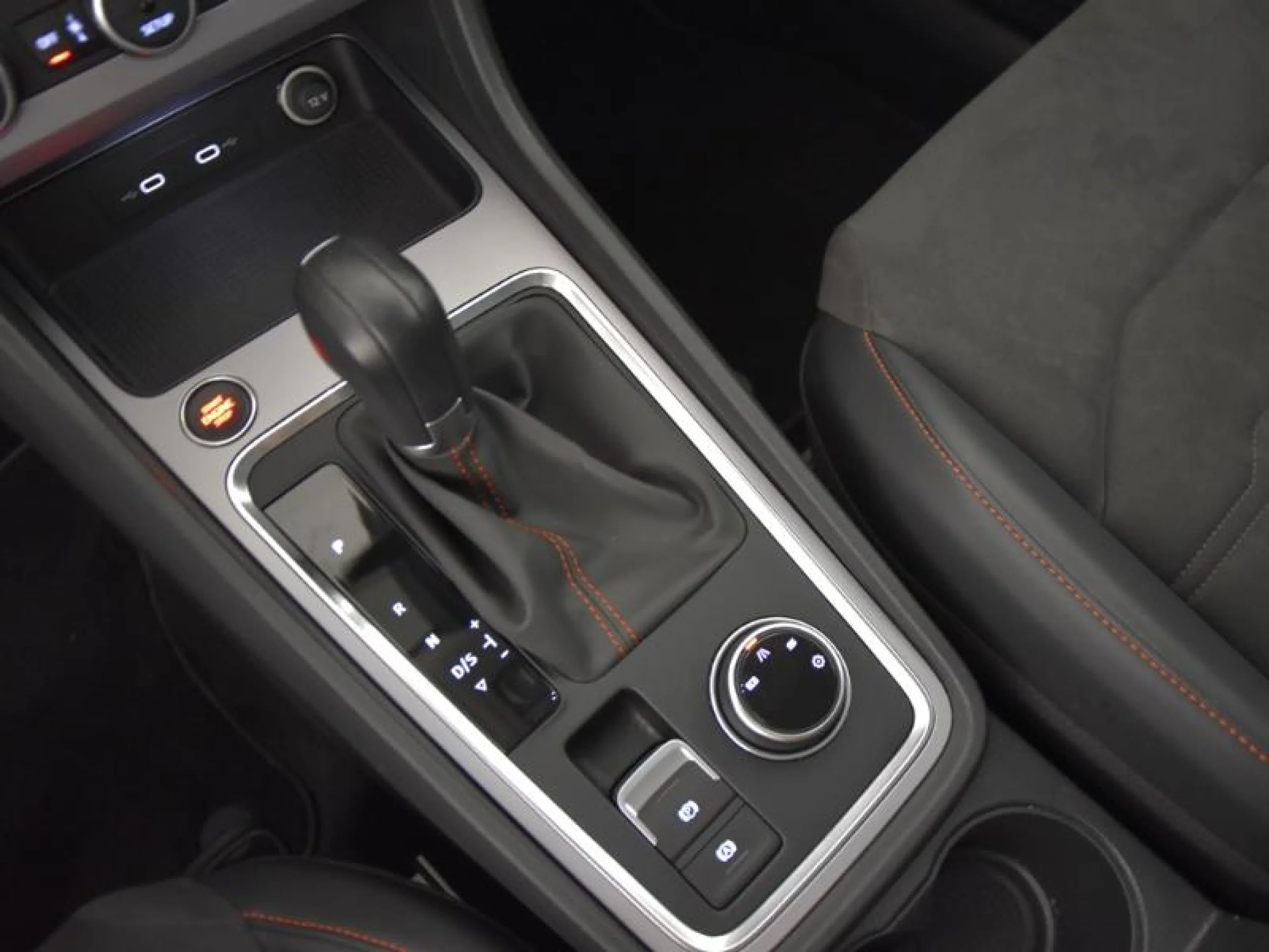 SEAT ATECA 2.0 TDI 110KW (150CV) DSG S&S FR XS - Foto 11