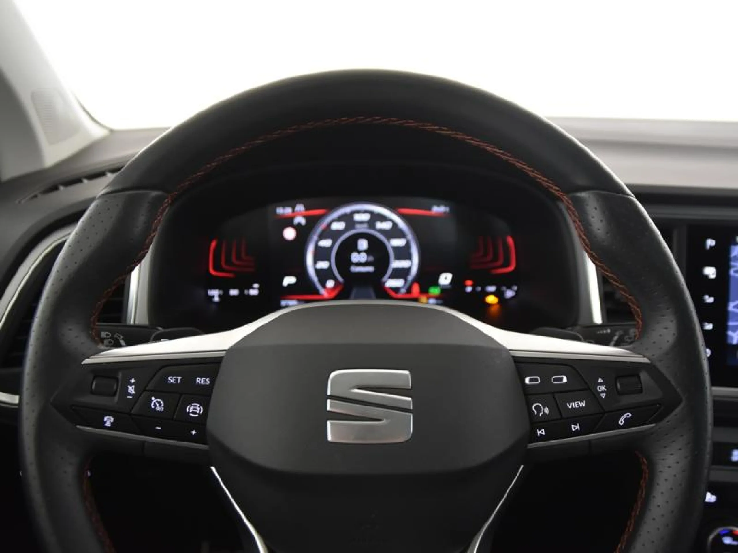 SEAT ATECA 2.0 TDI 110KW (150CV) DSG S&S FR XS - Foto 16