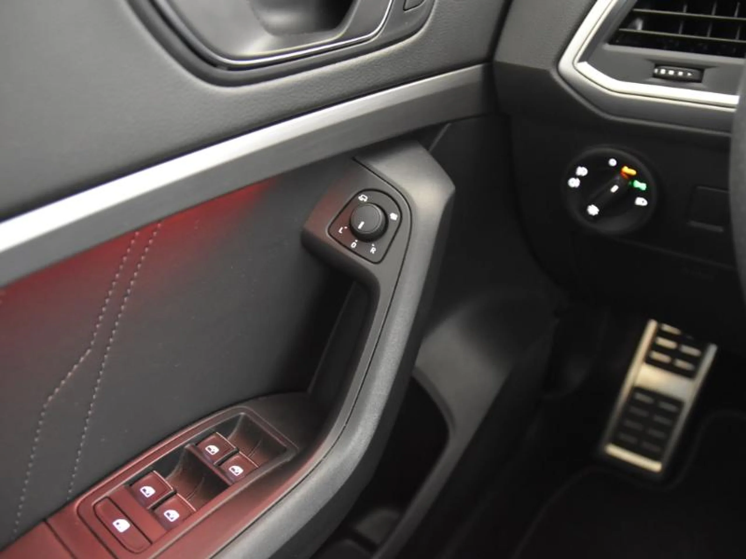 SEAT ATECA 2.0 TDI 110KW (150CV) DSG S&S FR XS - Foto 18