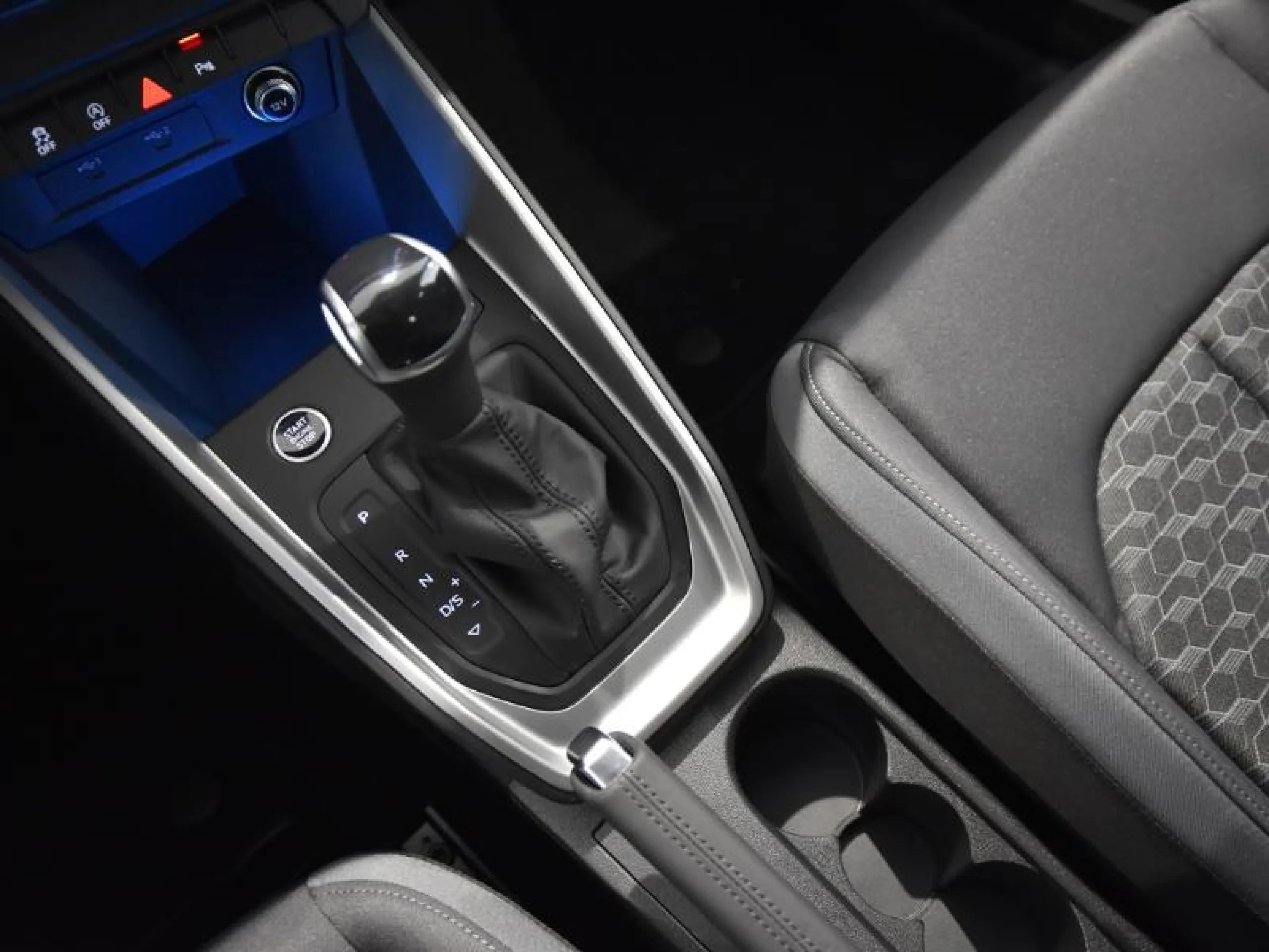 AUDI A1 SPORTBACK ADRENALIN 30 TFSI 81KW S TRON - Foto 10