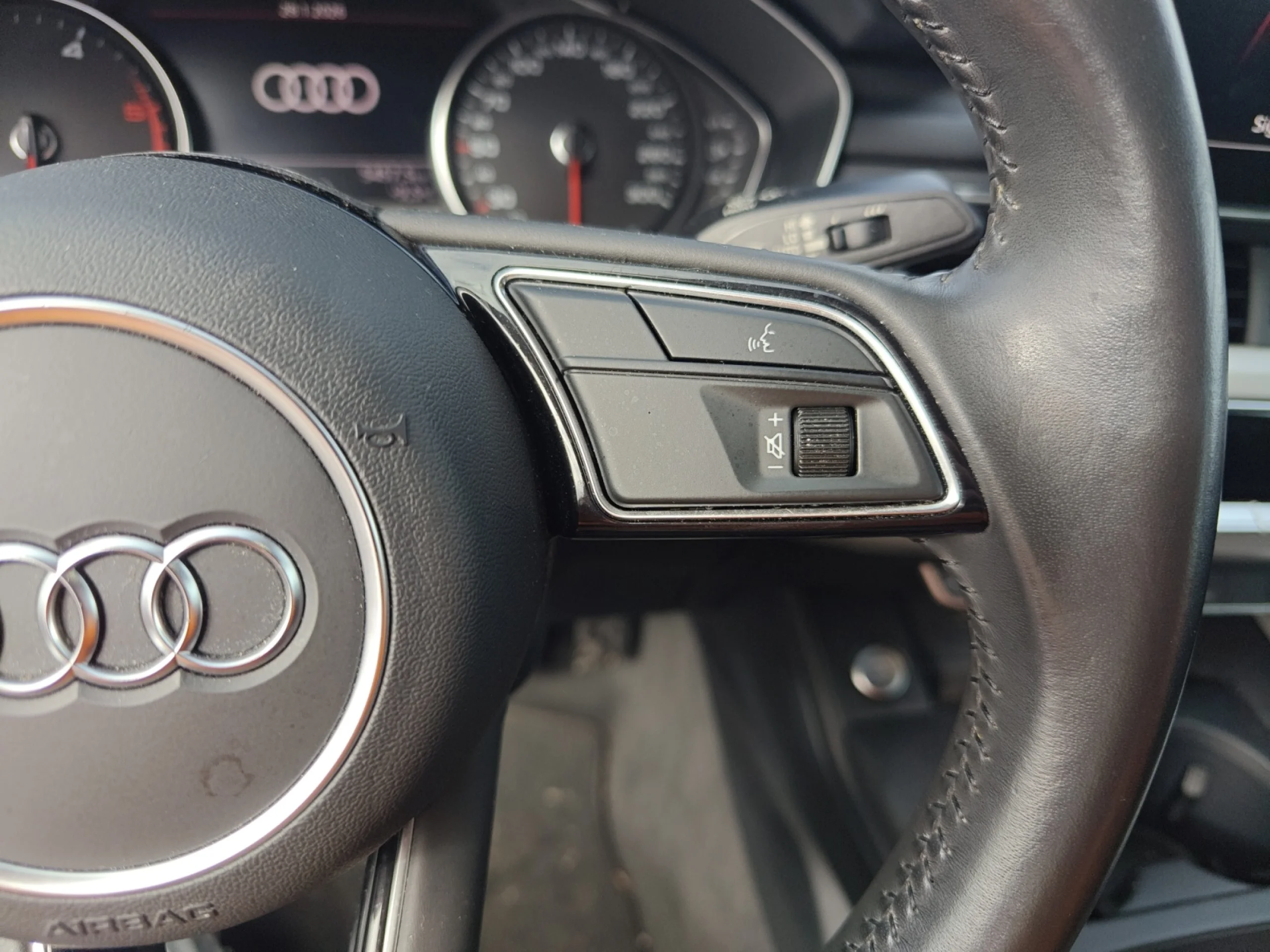 AUDI A4 S LINE 30 TDI 100KW (136CV) S TRONIC - Foto 10