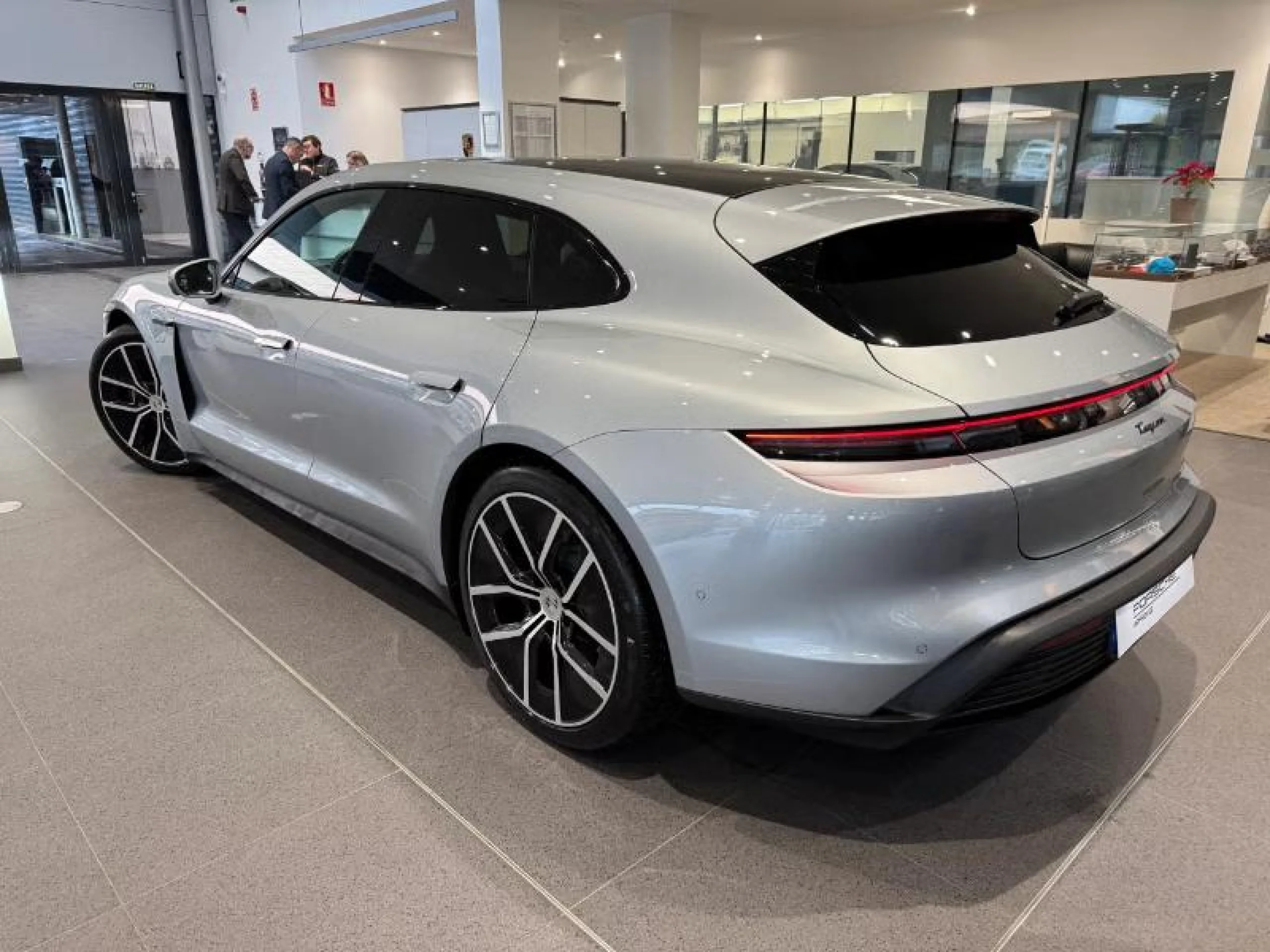 PORSCHE TAYCAN SPORT TURISMO - Foto 3