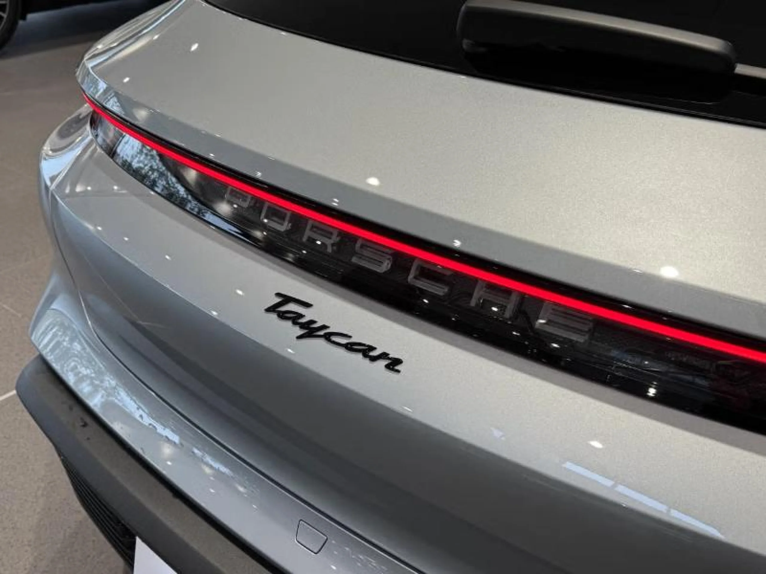 PORSCHE TAYCAN SPORT TURISMO - Foto 5