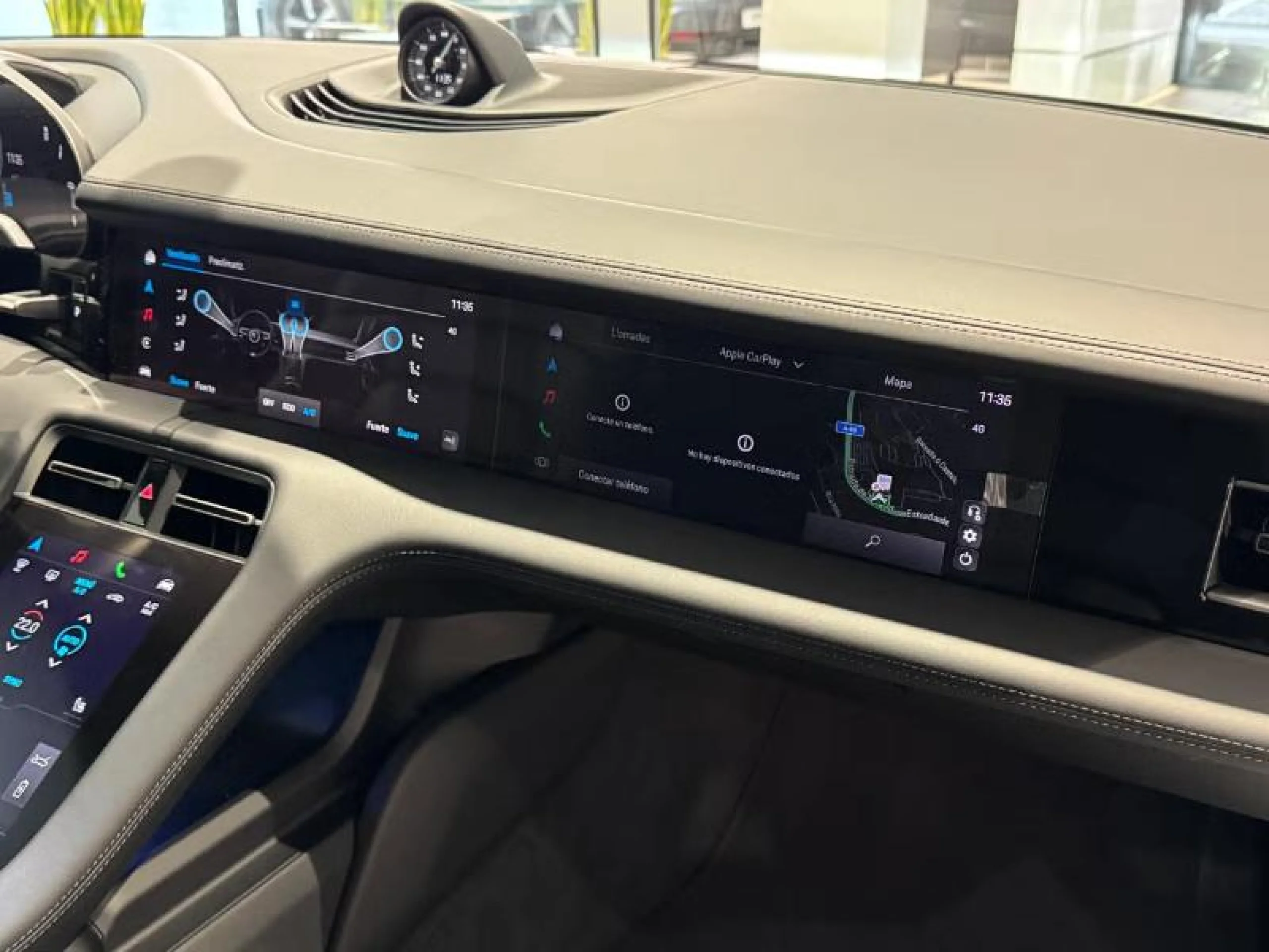 PORSCHE TAYCAN SPORT TURISMO - Foto 16