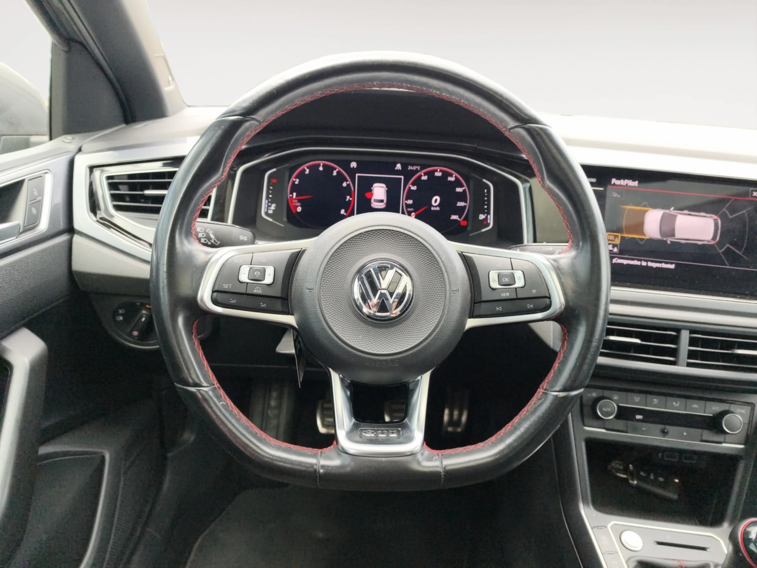 VOLKSWAGEN POLO GTI 2.0 TSI 147KW (200CV) - Foto 11