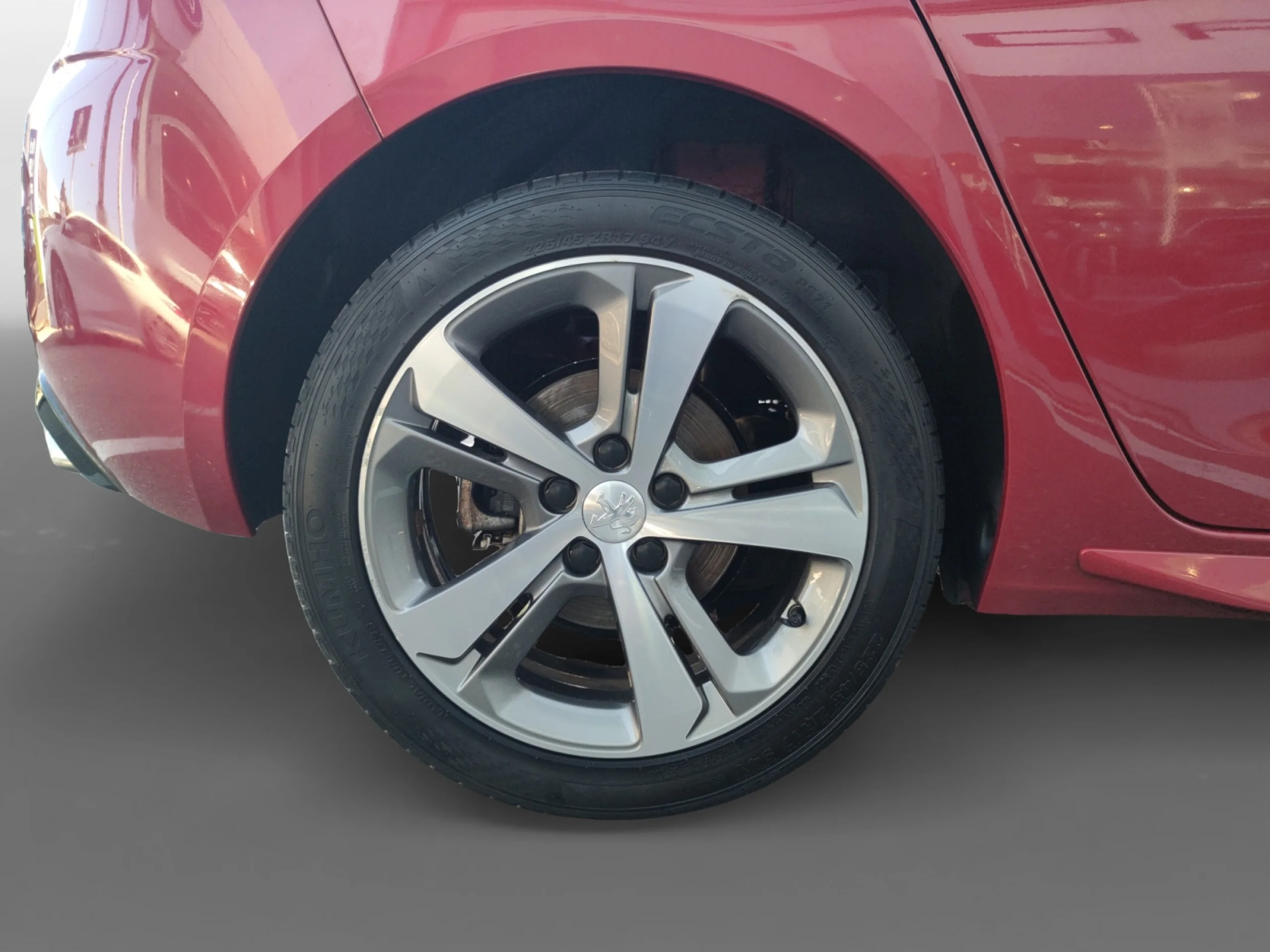 PEUGEOT 308 5P GT LINE 1.2 PURETECH 96KW (130CV) - Foto 8