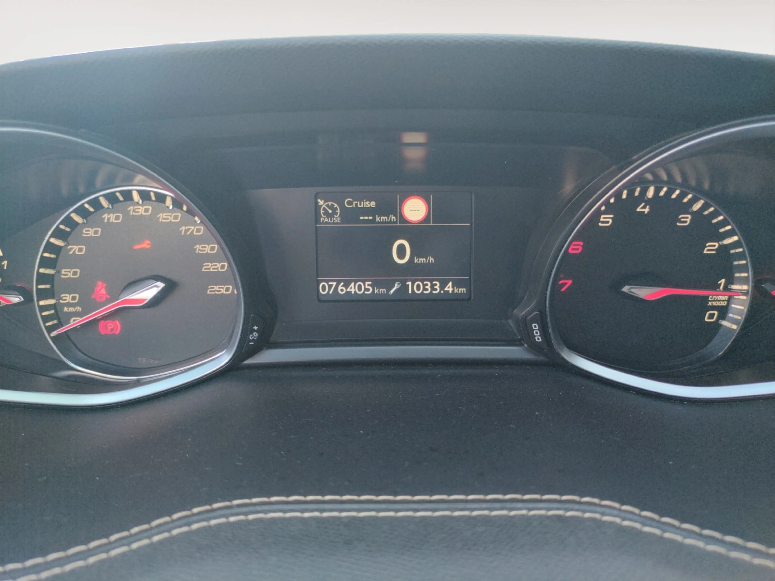 PEUGEOT 308 5P GT LINE 1.2 PURETECH 96KW (130CV) - Foto 10