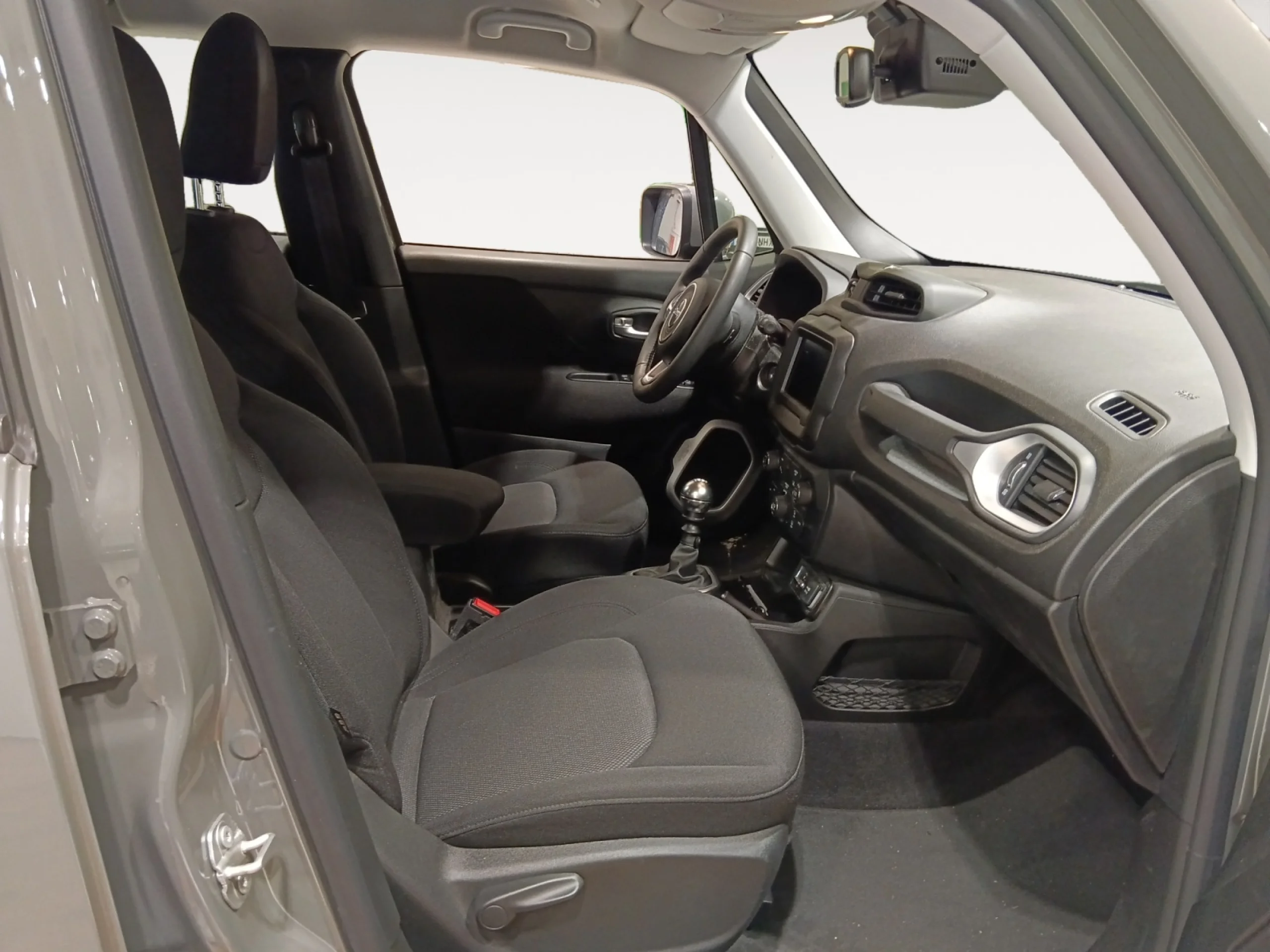 JEEP RENEGADE LONGITUDE 1.0G 88KW (120CV) 4X2 - Foto 5