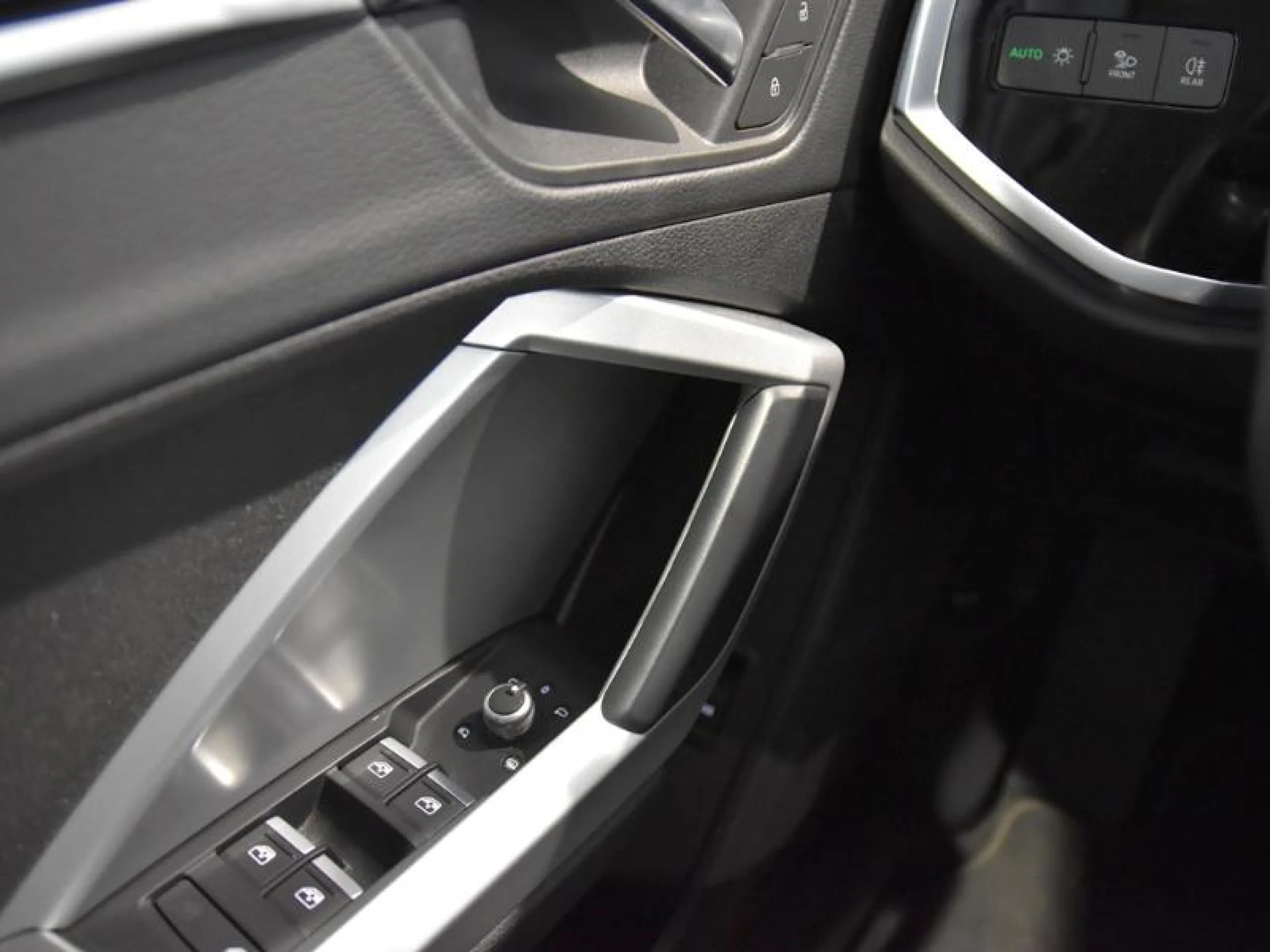AUDI Q3 SPORTBACK ADVANCED 35 TDI 110KW (150CV) S TRONIC - Foto 17