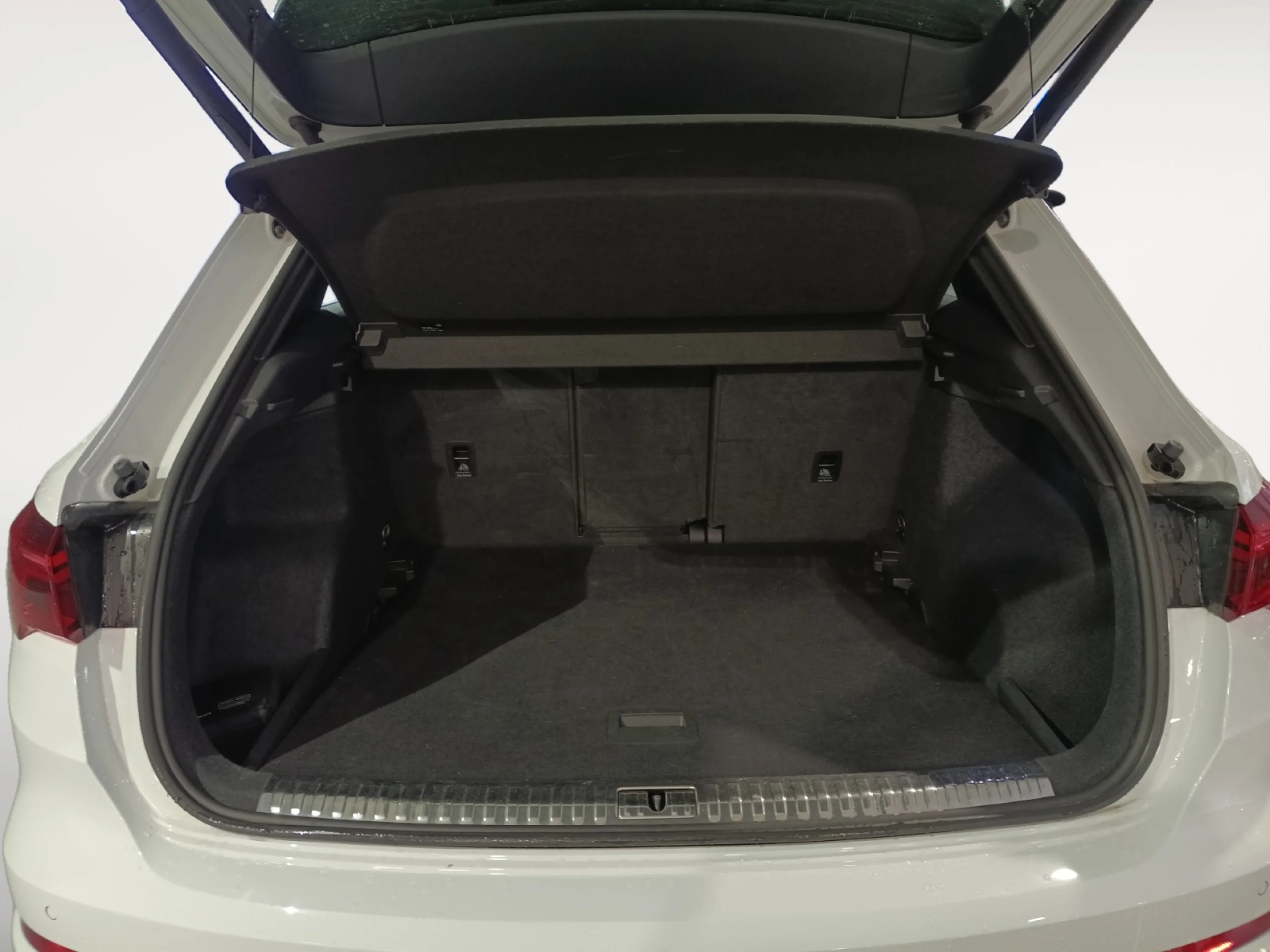 AUDI Q3 S LINE 35 TDI 110KW (150CV) S TRONIC - Foto 7