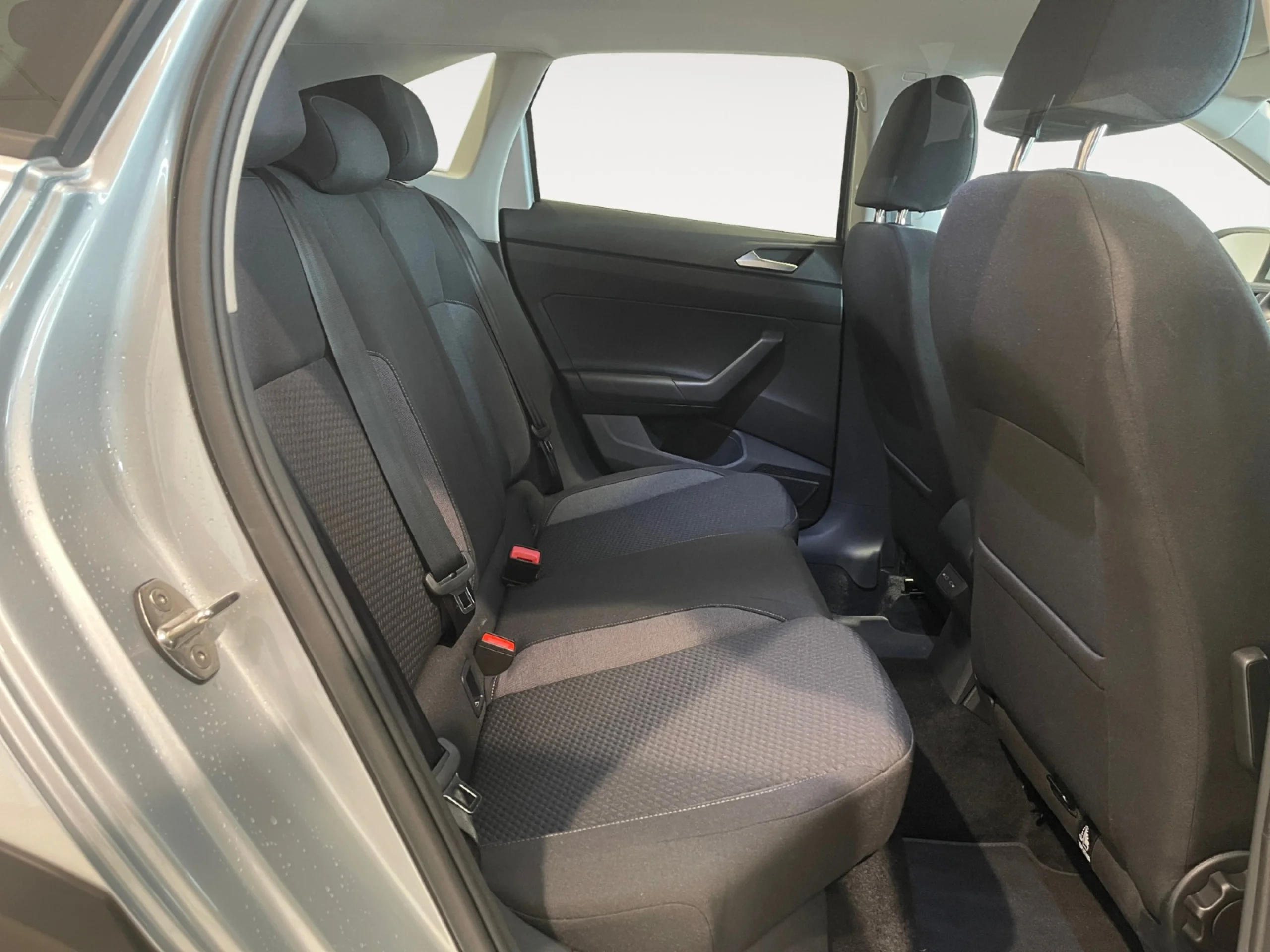 VOLKSWAGEN TAIGO TAIGO M S 1.0 TSI 85 KW (115 CV )  AUTOM TICO DSG 7 VEL. - Foto 6