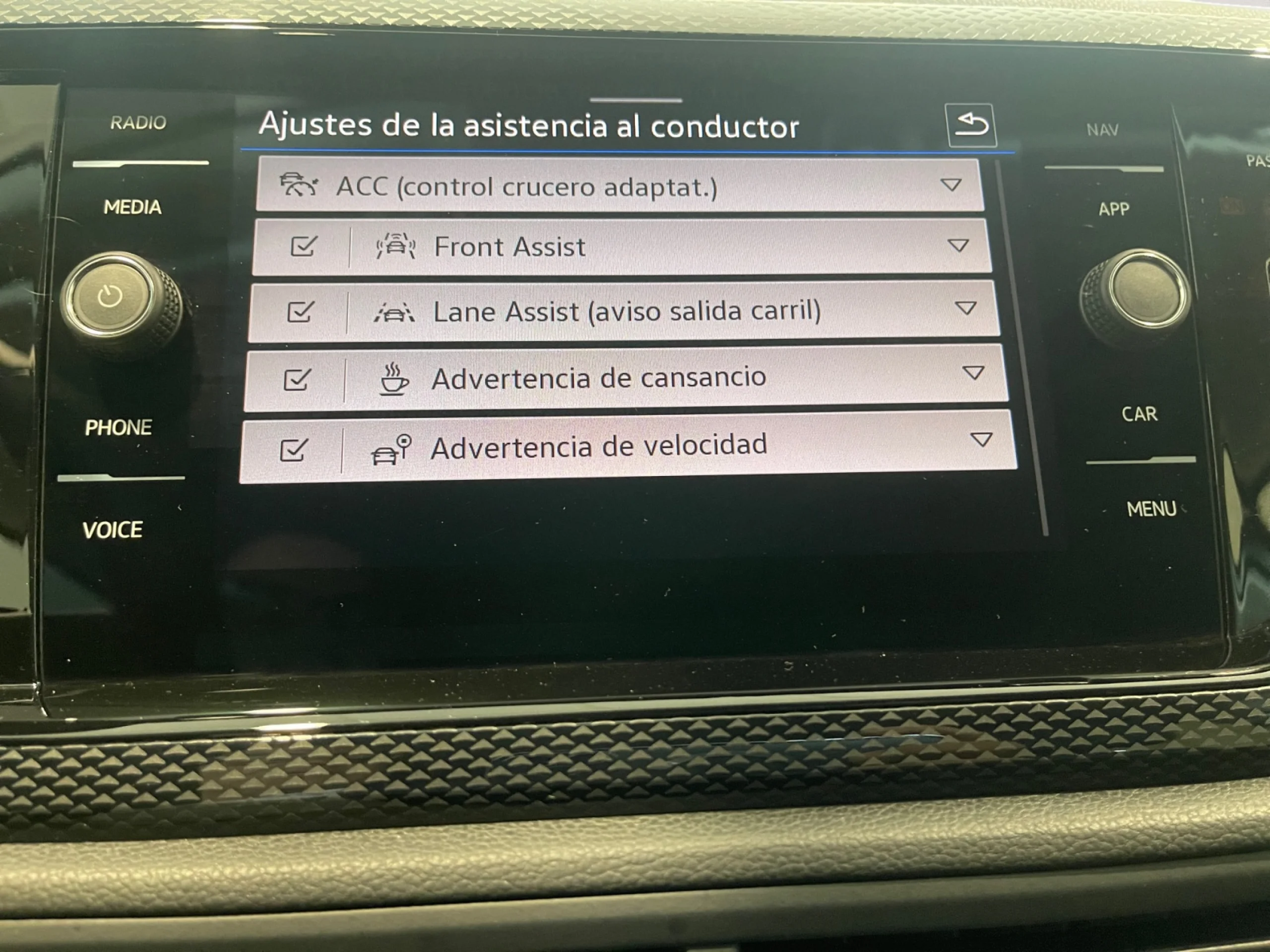 VOLKSWAGEN TAIGO TAIGO M S 1.0 TSI 85 KW (115 CV )  AUTOM TICO DSG 7 VEL. - Foto 15