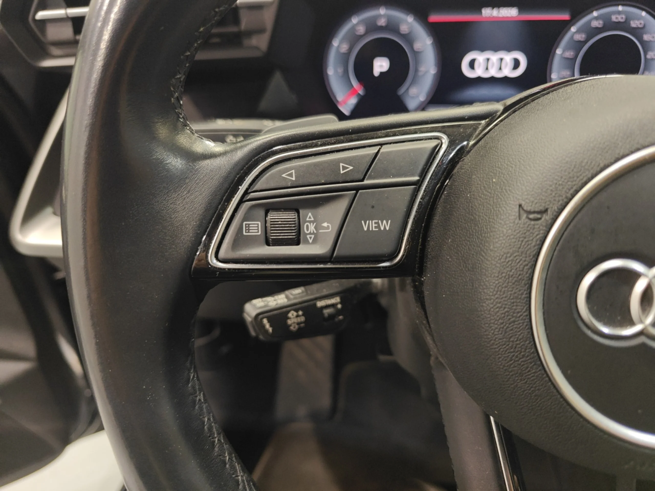 AUDI A3 SPORTBACK BLACK LINE 35 TFSI 110KW S TRO - Foto 11